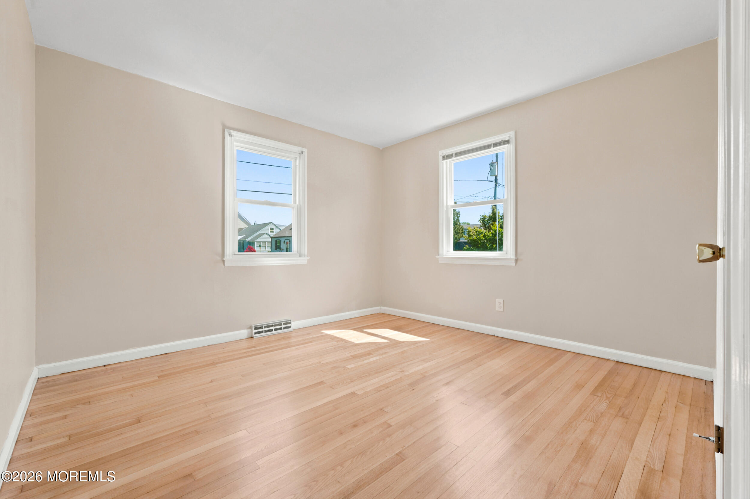 16 Eisenhower Avenue, Spotswood, NJ, 08884 image 20