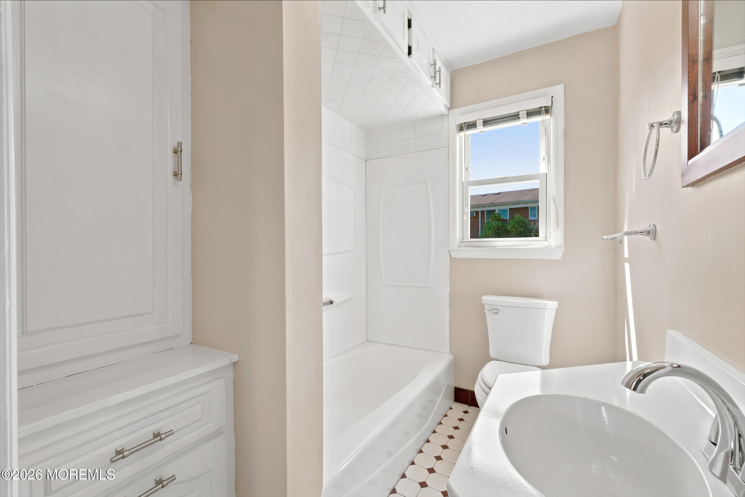 16 Eisenhower Avenue, Spotswood, NJ, 08884 image 23