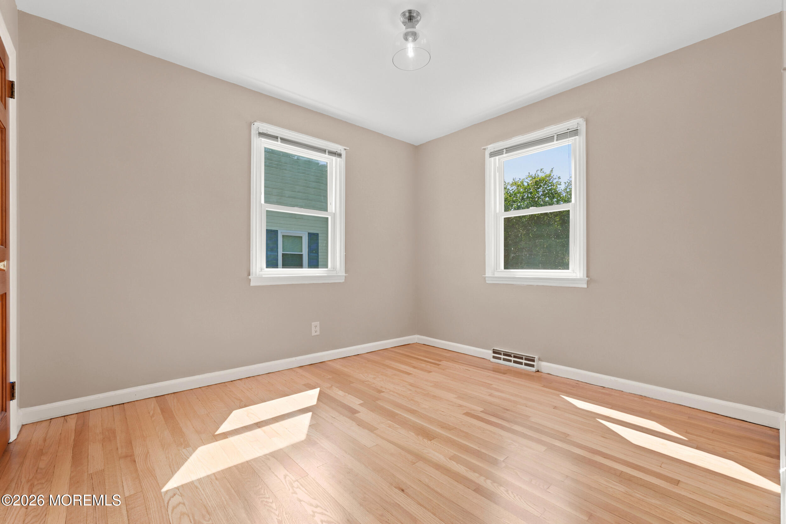 16 Eisenhower Avenue, Spotswood, NJ, 08884 image 26