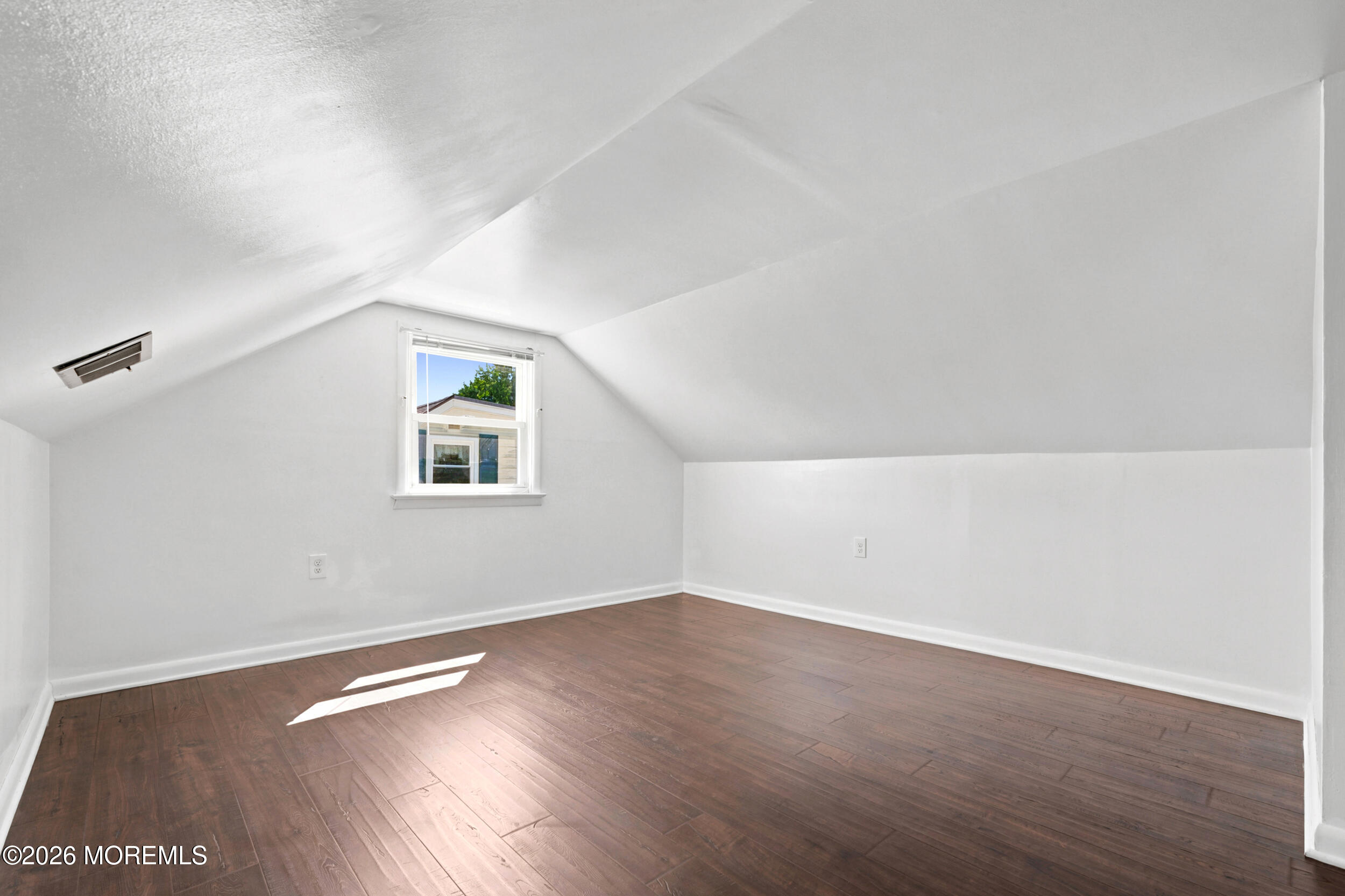 16 Eisenhower Avenue, Spotswood, NJ, 08884 image 32