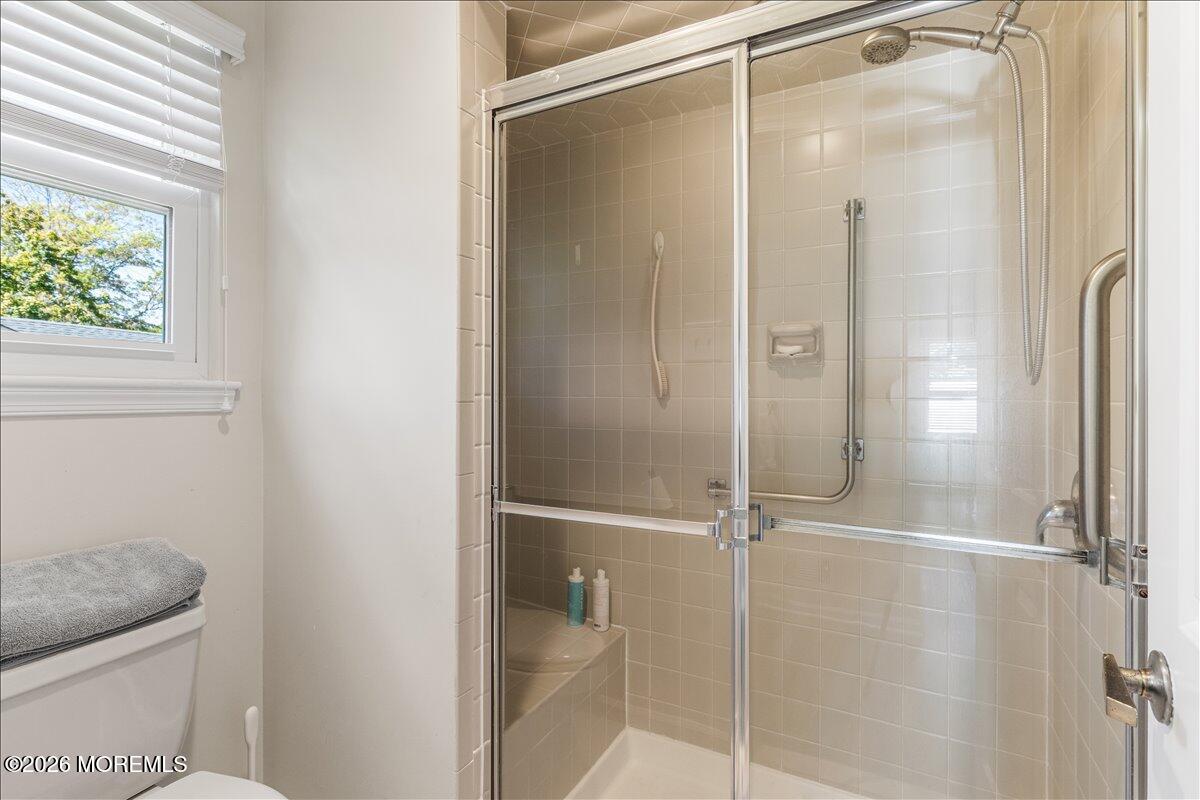 36 Lakeview Drive, Marlboro, NJ, 07746 image 22