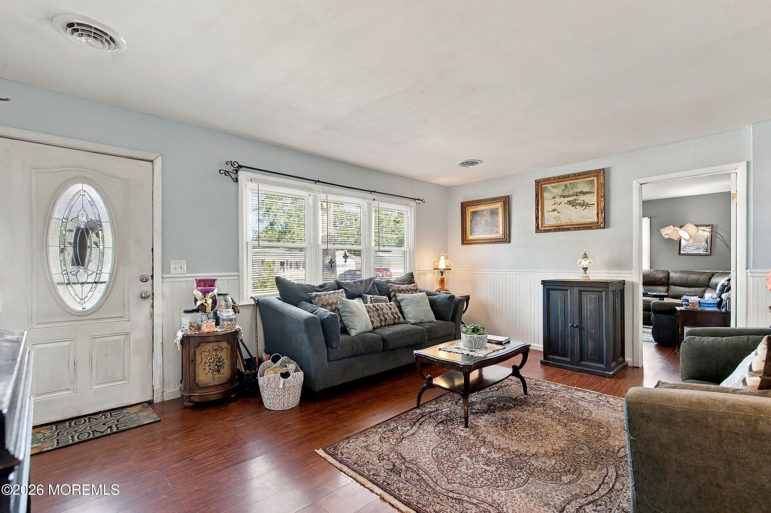 303 Lawrence Drive Image 5