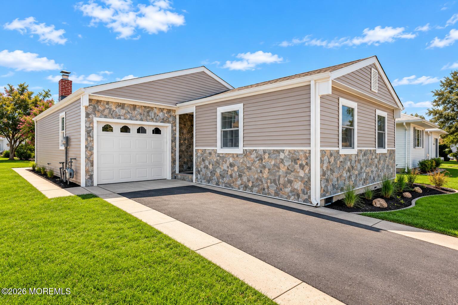 29 Santiago Drive Image 3