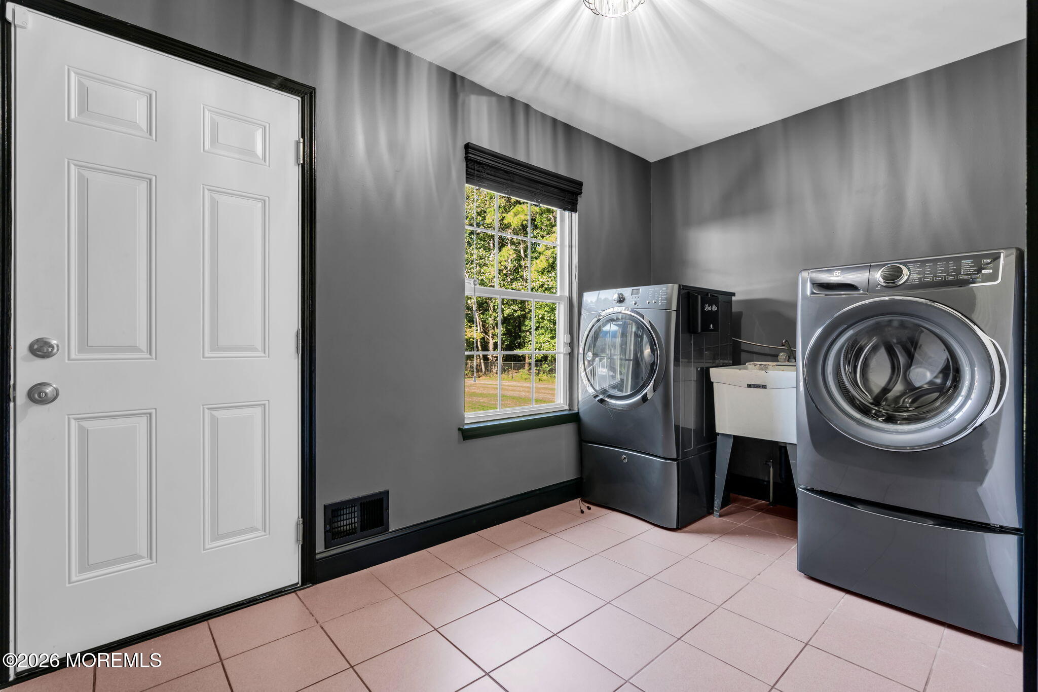 6 Chris Ann Court, Jackson, NJ, 08527 image 29
