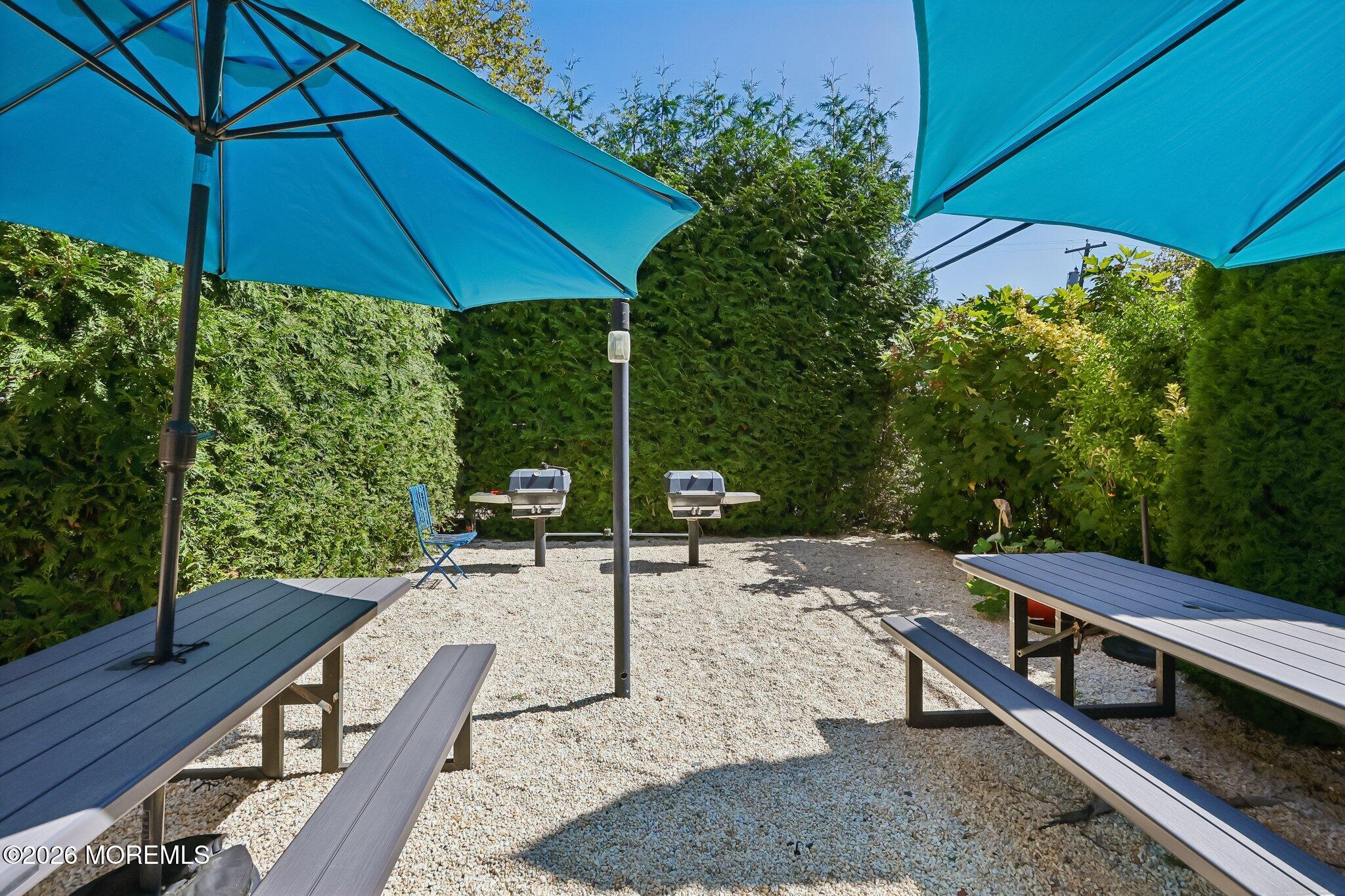 1615 Park Avenue 1C Image 4