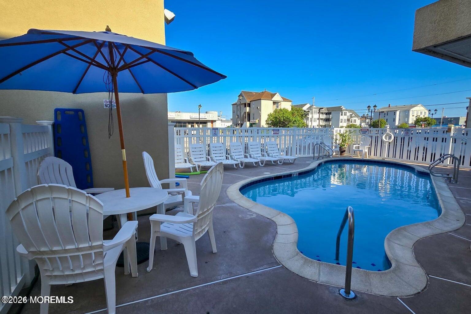 1515 Boulevard 18 Image 4