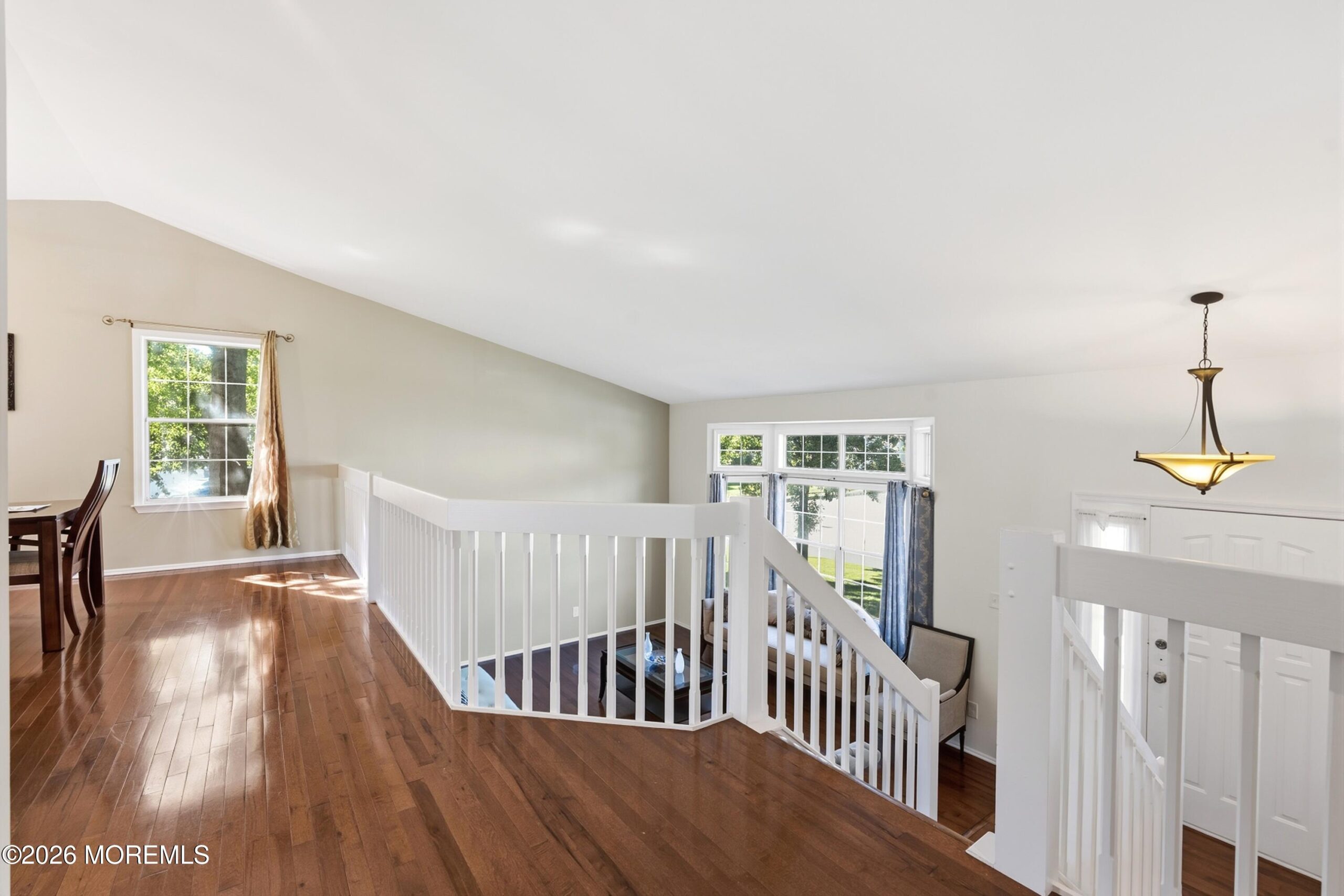 2 Honey Locust Lane Image 5