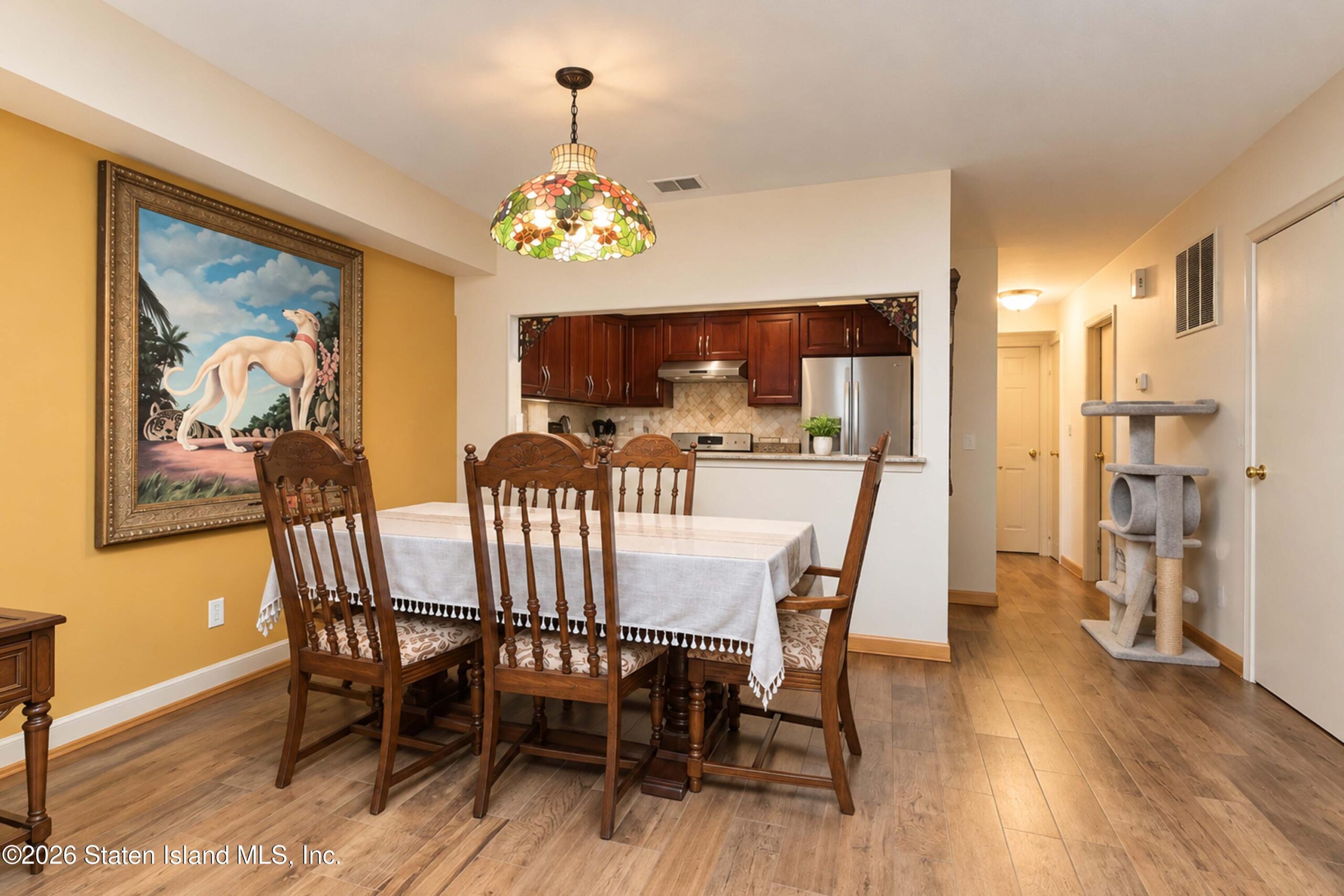 36 Saturn Lane Image 4