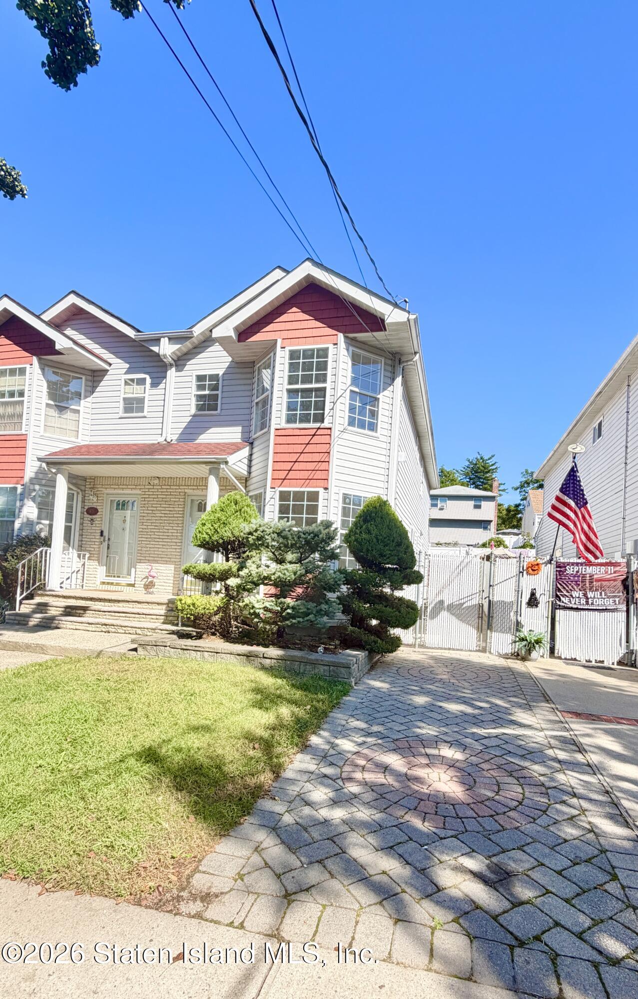 473 Collfield Avenue Image 3