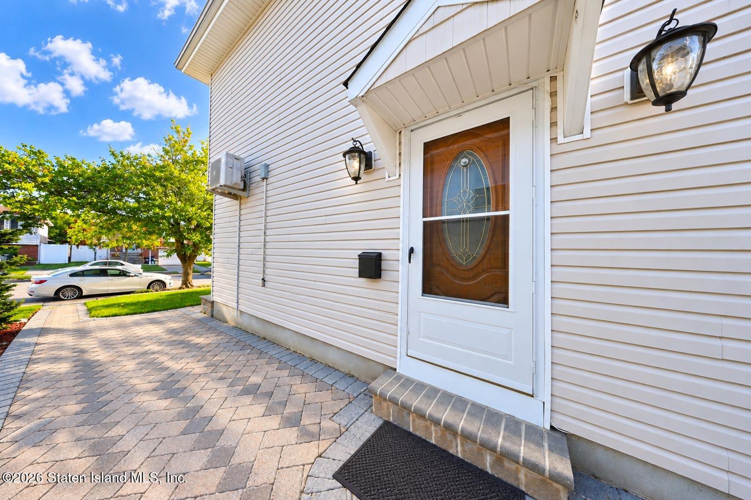 643 Rathbun Avenue, Staten Island, NY, 10312 image 16