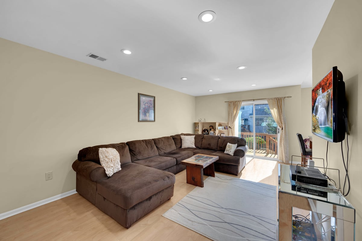 24 Catherine Court, Laurence Harbor, NJ, 08879 image 12