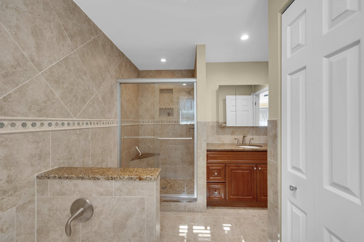 24 Catherine Court, Laurence Harbor, NJ, 08879 image 17