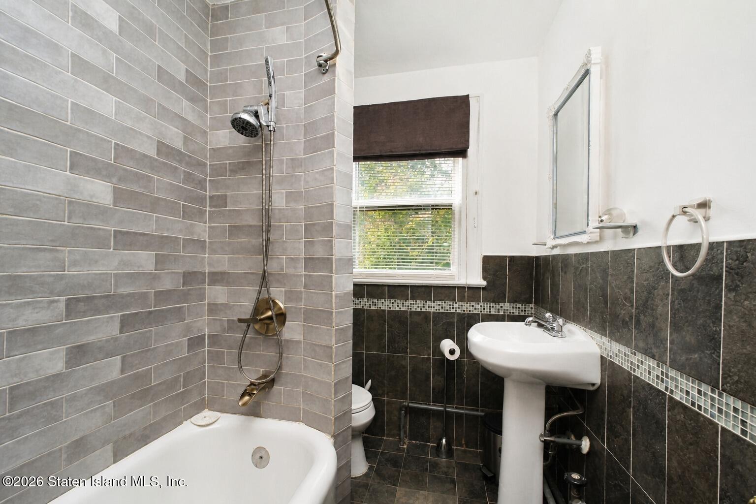 55 Wadsworth Avenue, Staten Island, NY, 10305 image 23