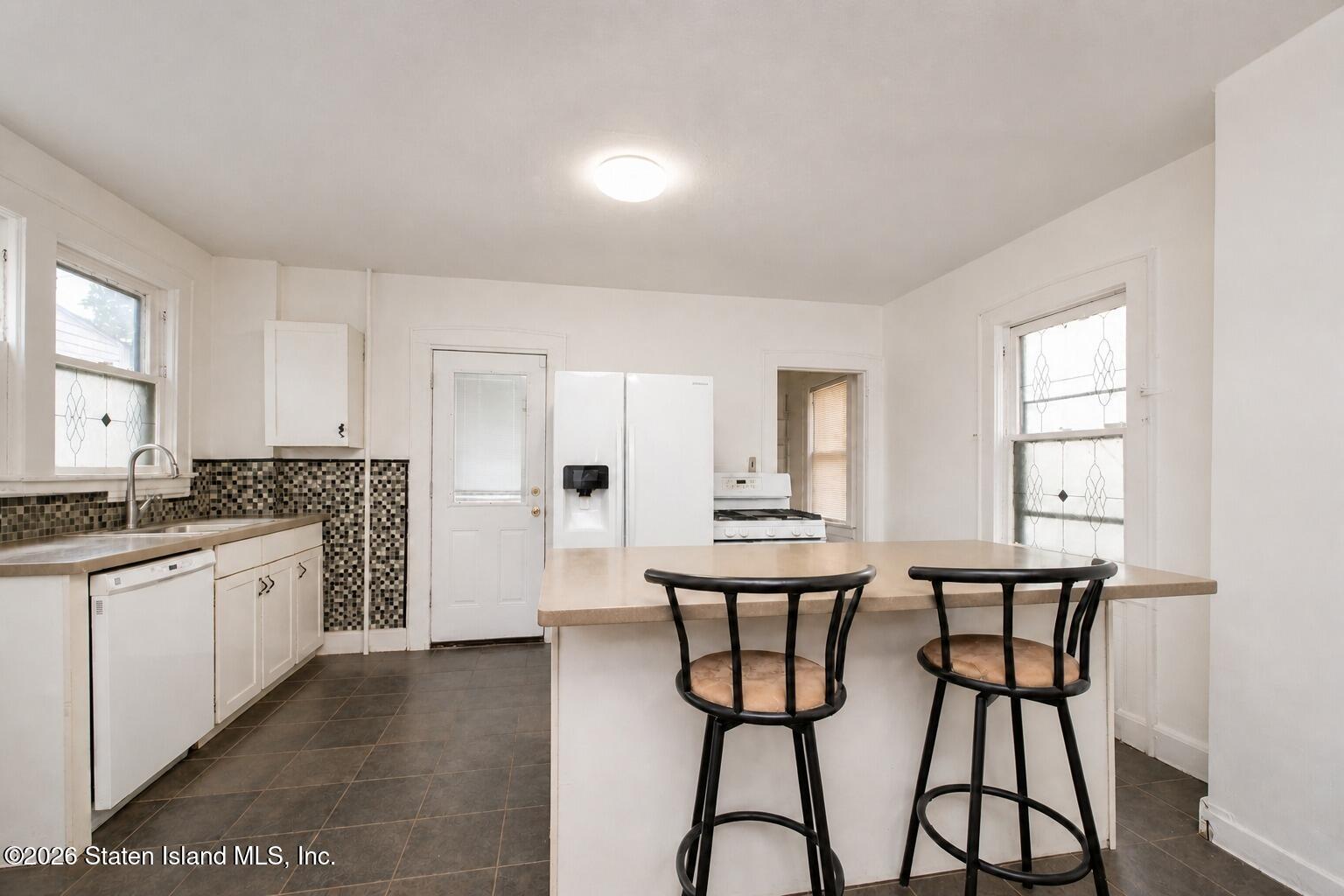 55 Wadsworth Avenue, Staten Island, NY, 10305 image 14