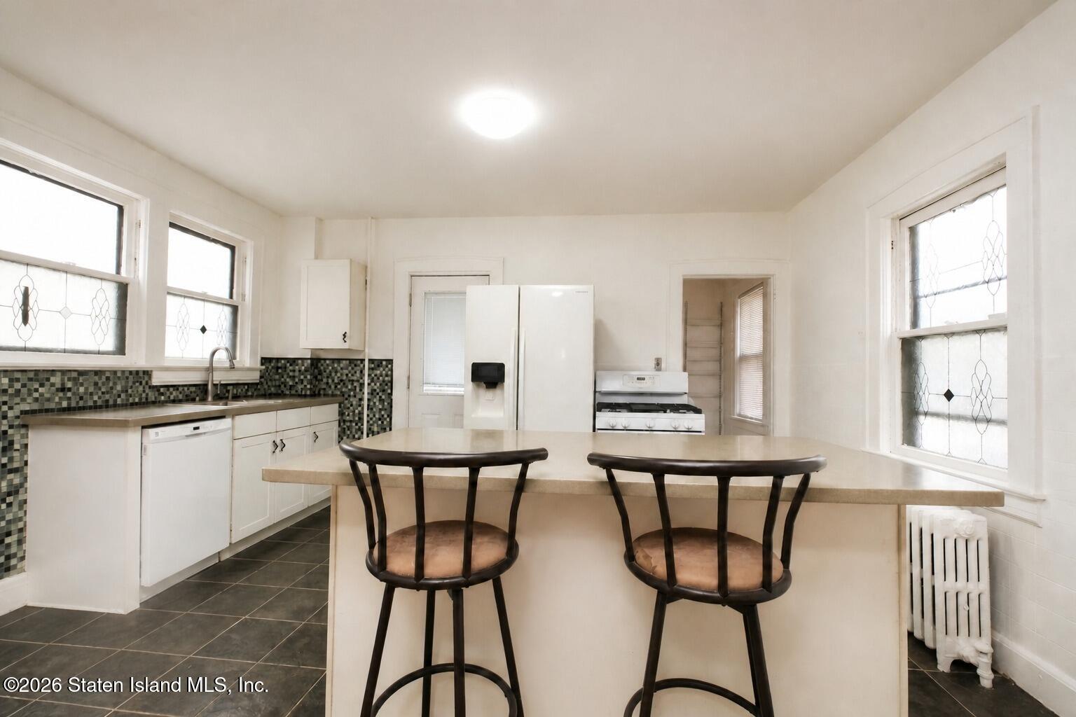 55 Wadsworth Avenue, Staten Island, NY, 10305 image 12