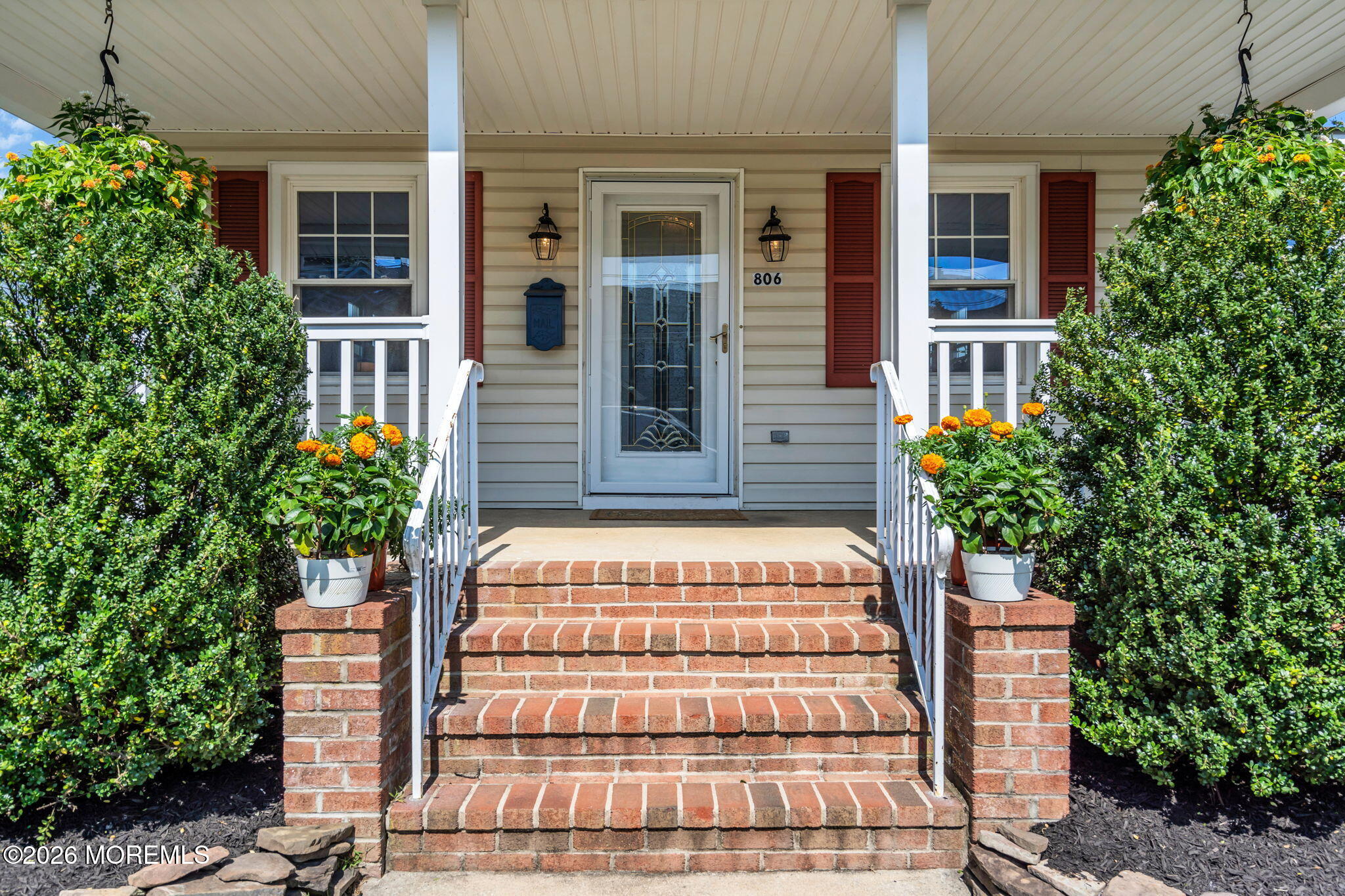 806 Prospect Avenue Image 2