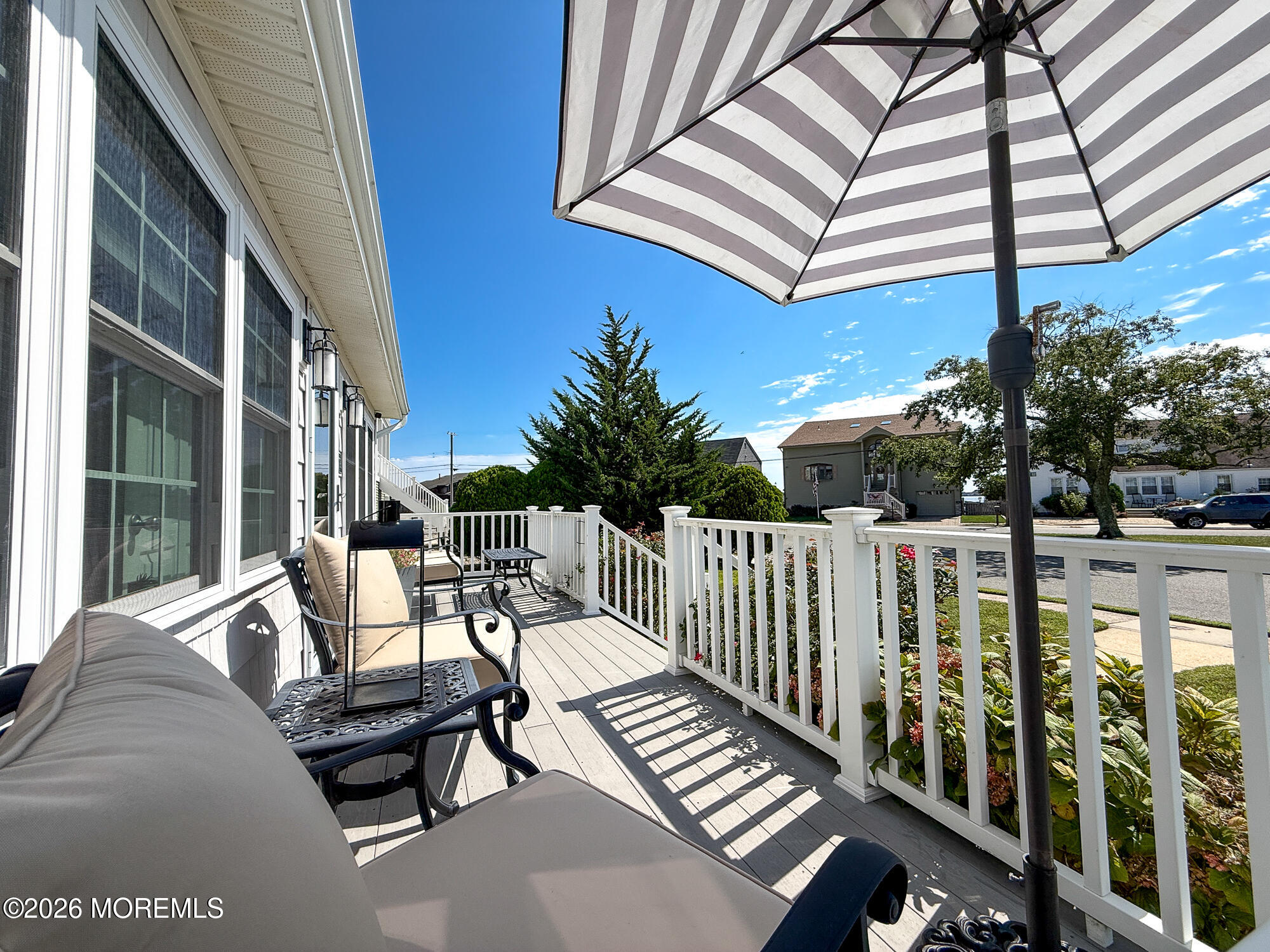 108 Roanoke Avenue Image 5