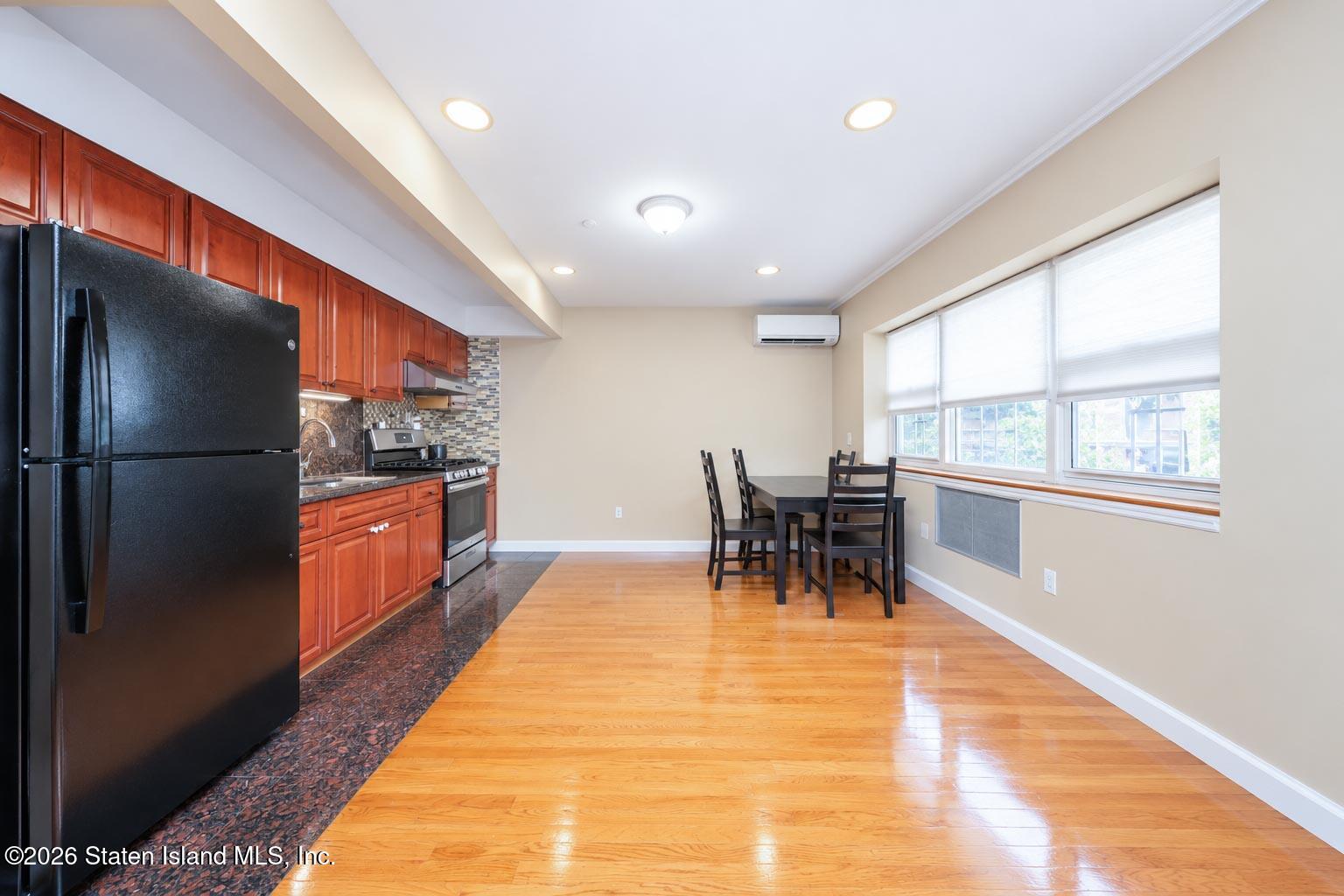 162 Bay 43rd Street #1a Image 3