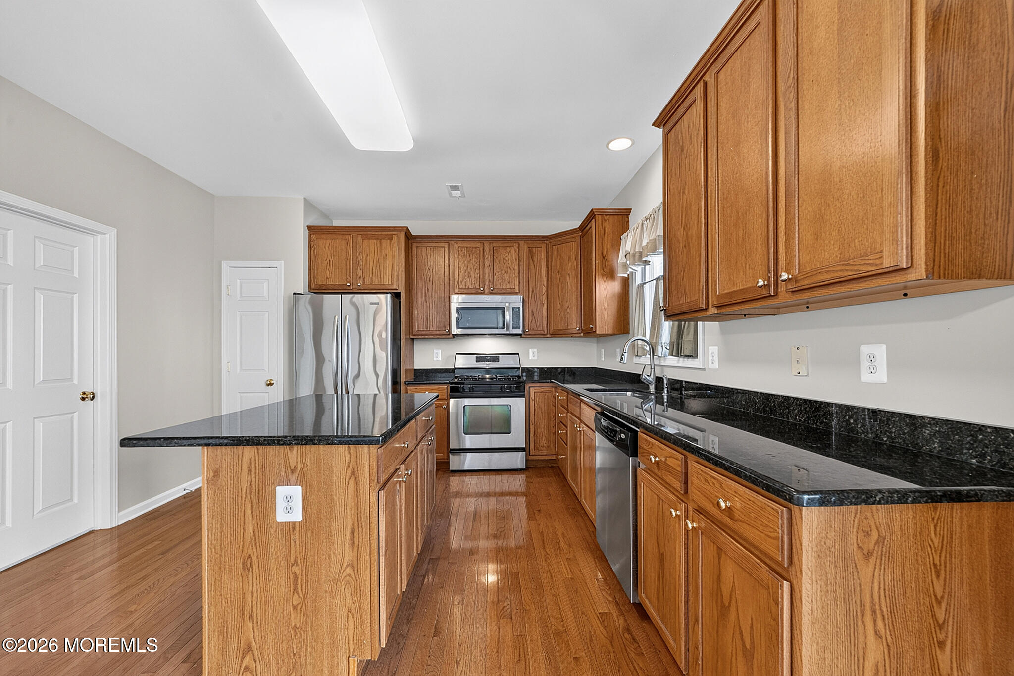 25 Brittany Court, Atlantic Highlands, NJ, 07716 image 28