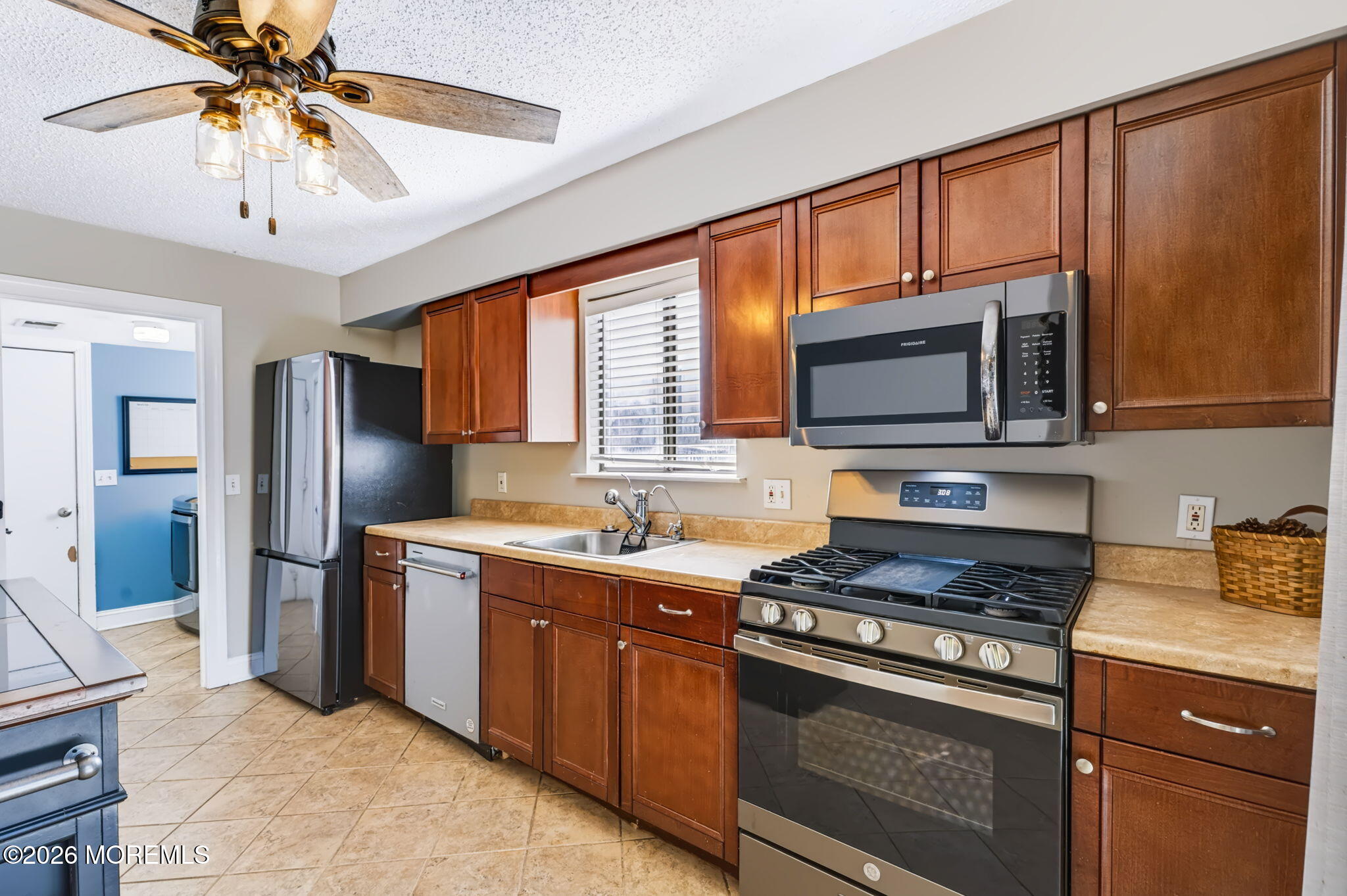 109 Cotswold Circle 213, Ocean Twp, NJ, 07712 image 26