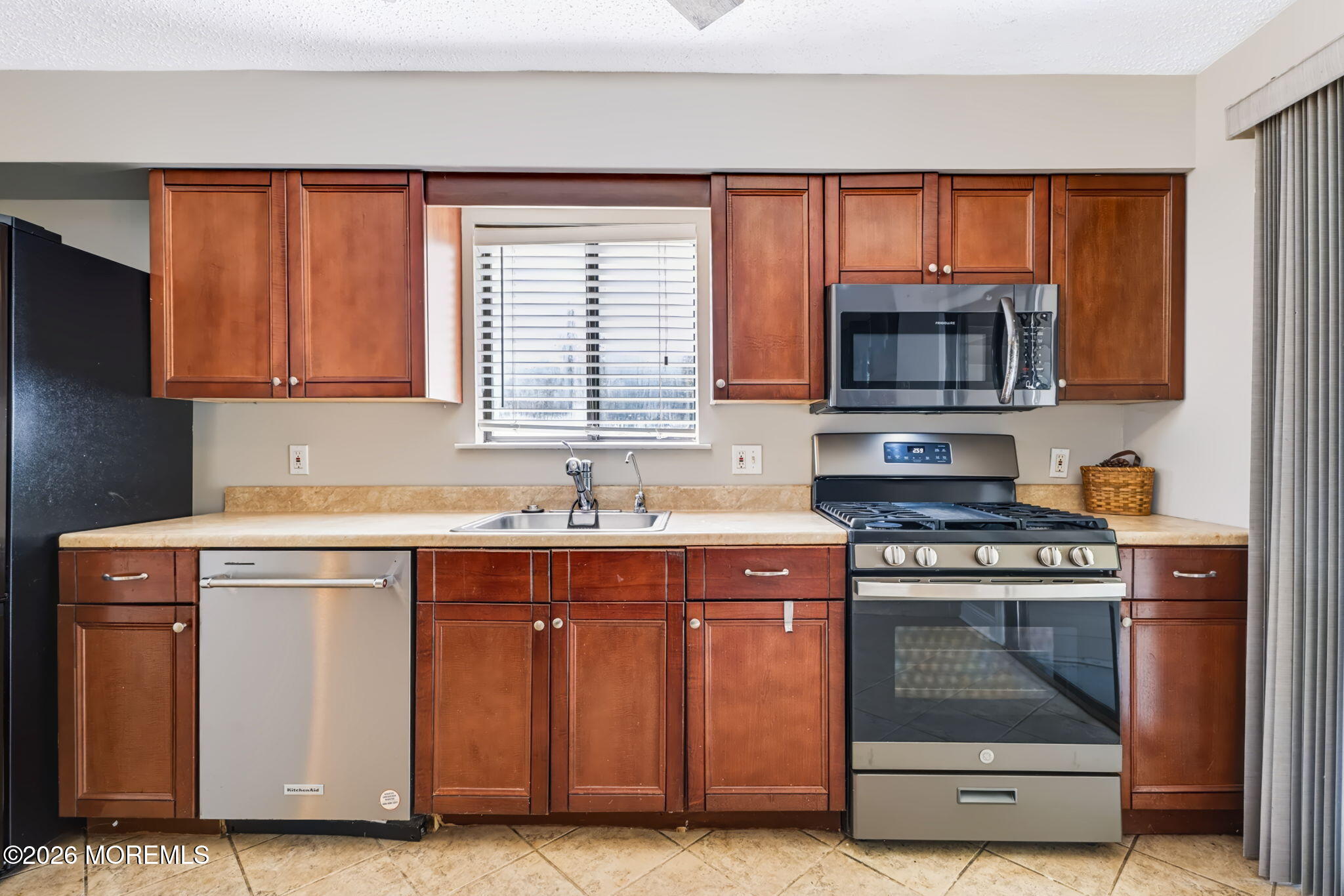 109 Cotswold Circle 213, Ocean Twp, NJ, 07712 image 24