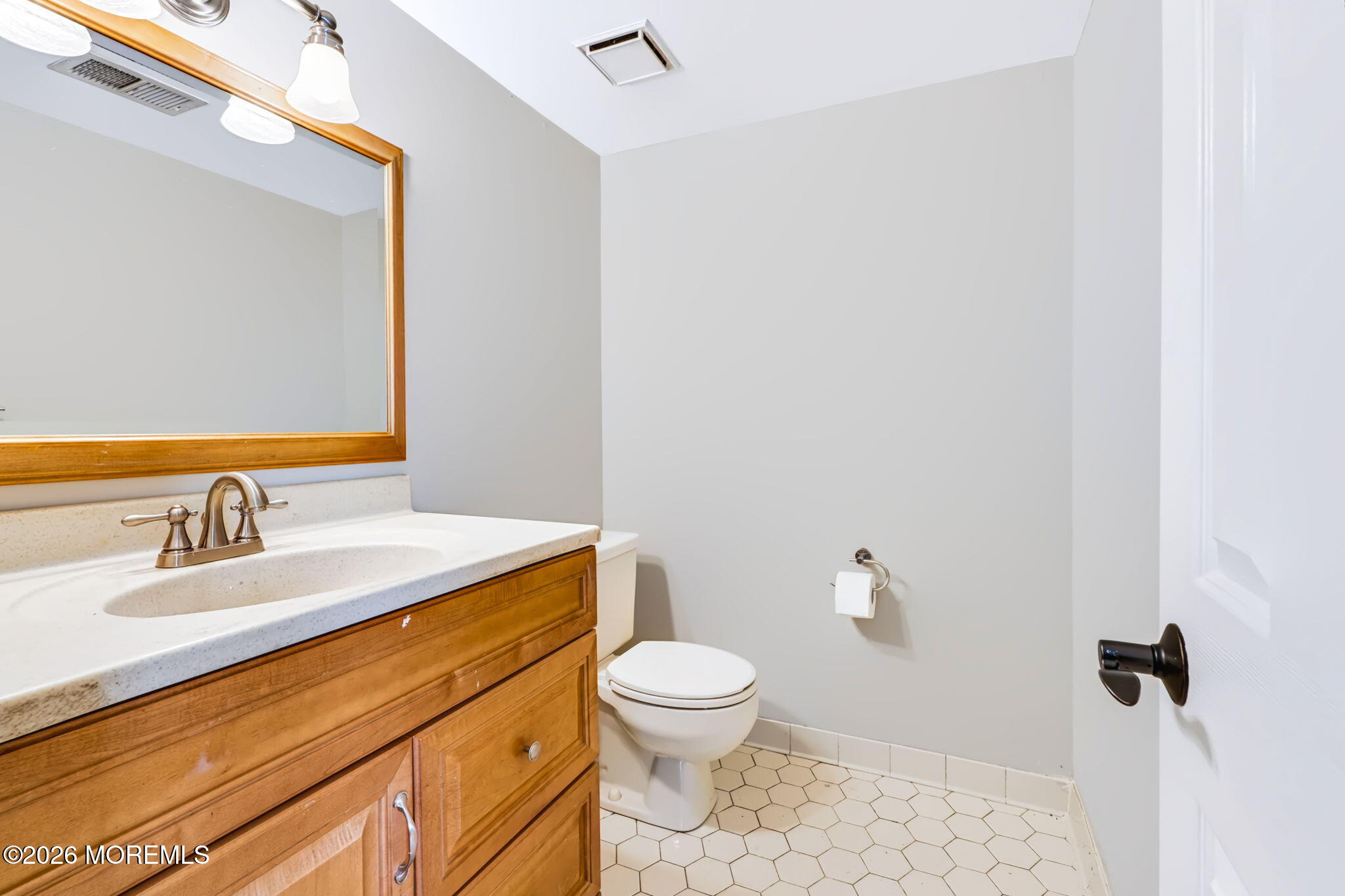 109 Cotswold Circle 213, Ocean Twp, NJ, 07712 image 28