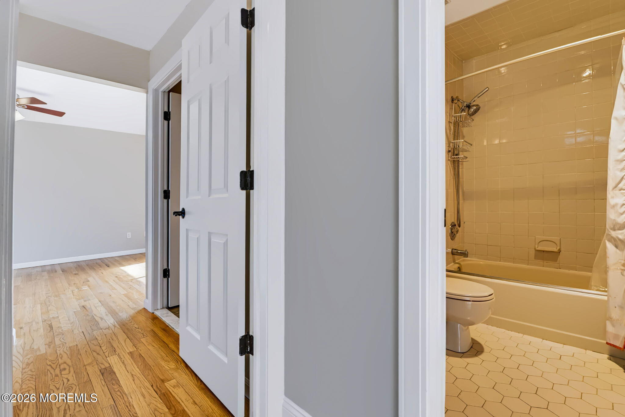109 Cotswold Circle 213, Ocean Twp, NJ, 07712 image 36