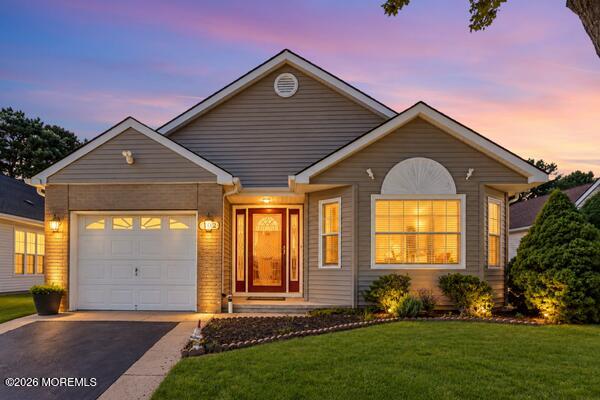 102 Canterbury Lane, Toms River, NJ, 08757