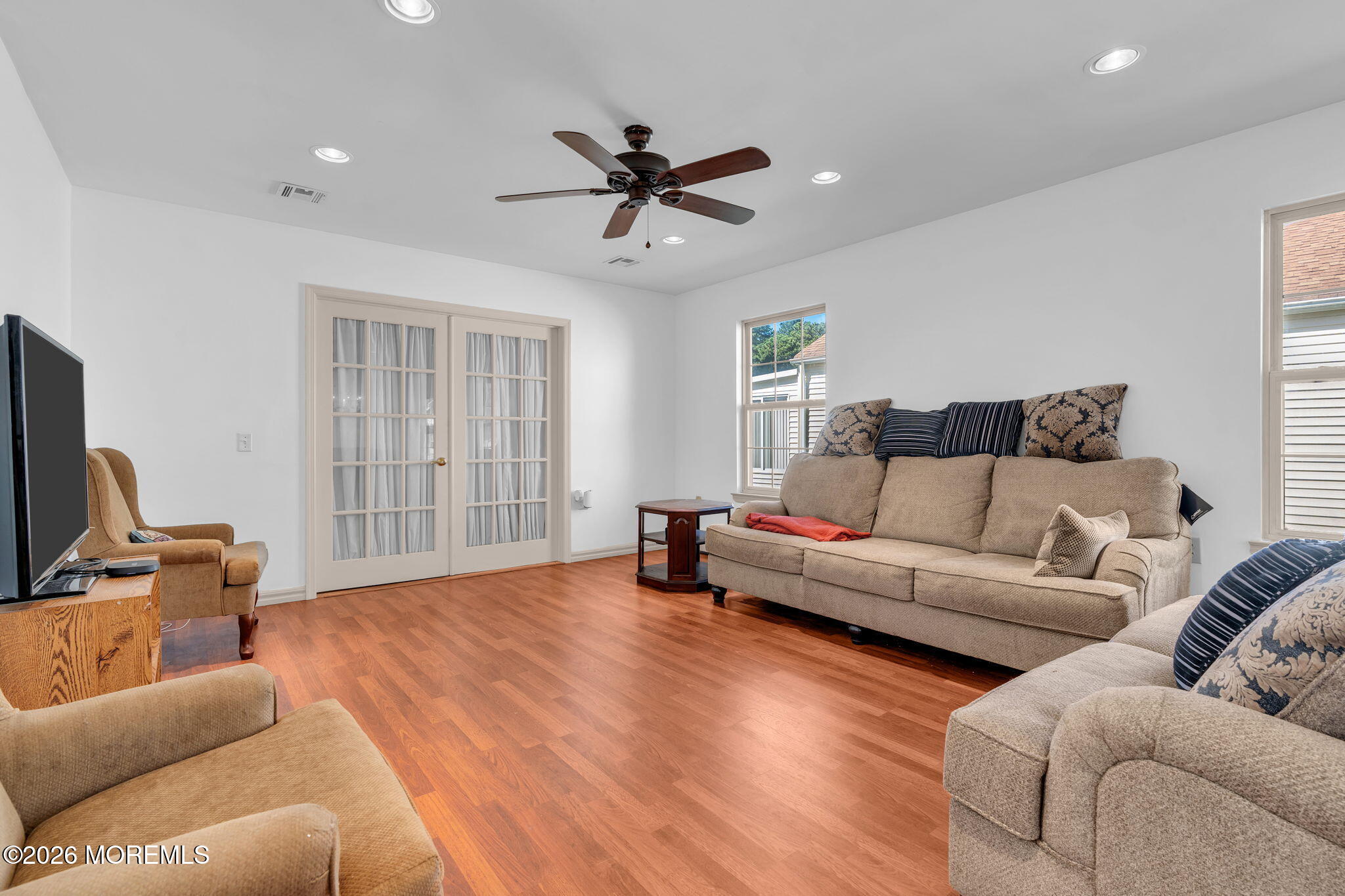 102 Canterbury Lane Image 4