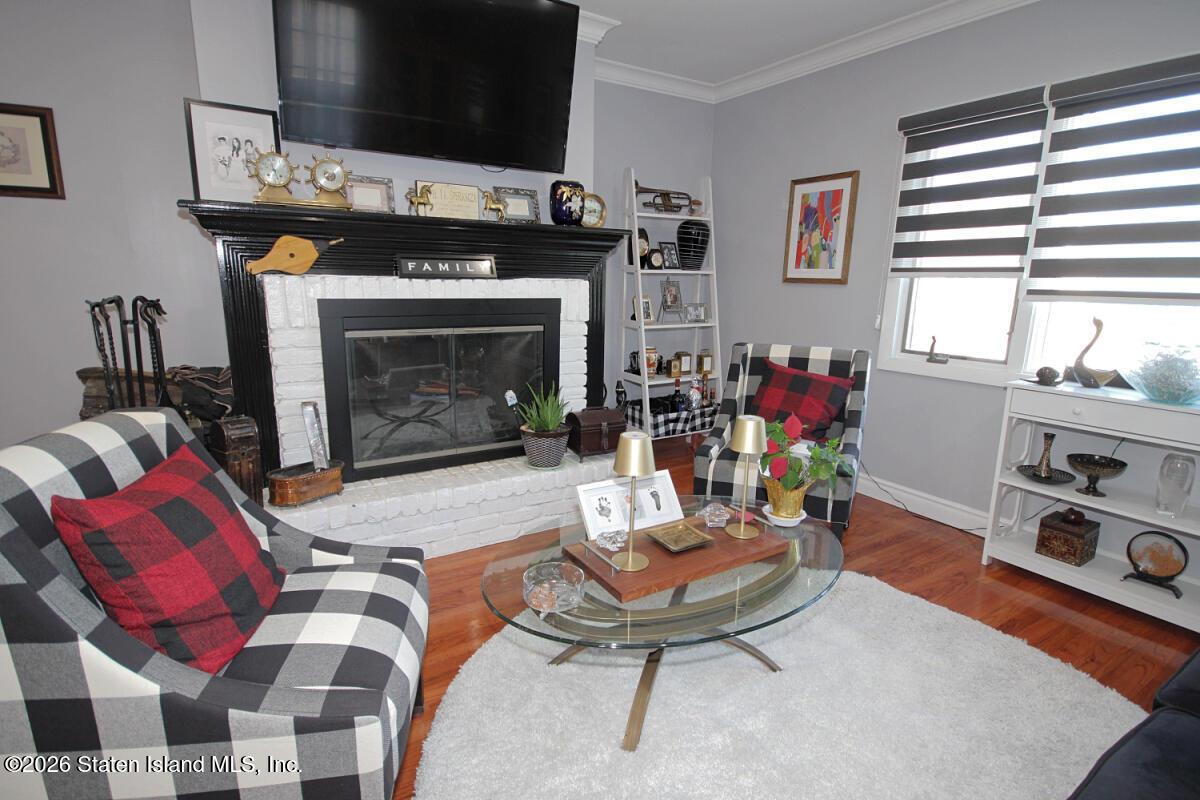 24 E Figurea Avenue, Staten Island, NY, 10308 image 7