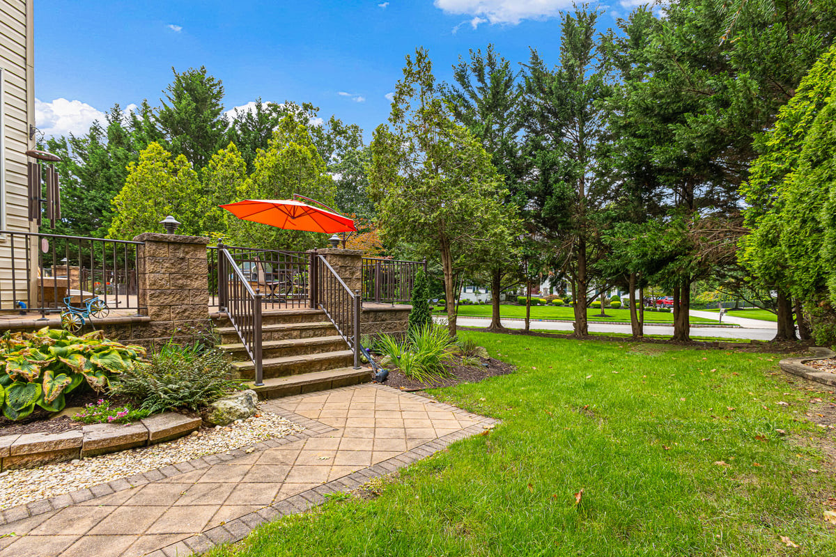 2 Lexington Court, Monroe, NJ, 08831 image 50