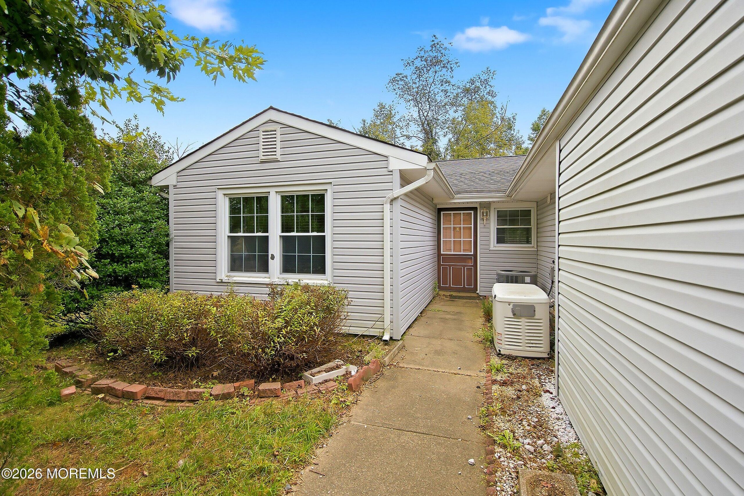 18 Scenic Drive, Freehold, NJ, 07728
