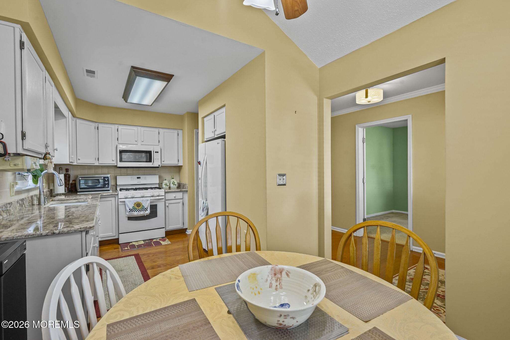 5 Grosunor Court, Jackson, NJ, 08527 image 8
