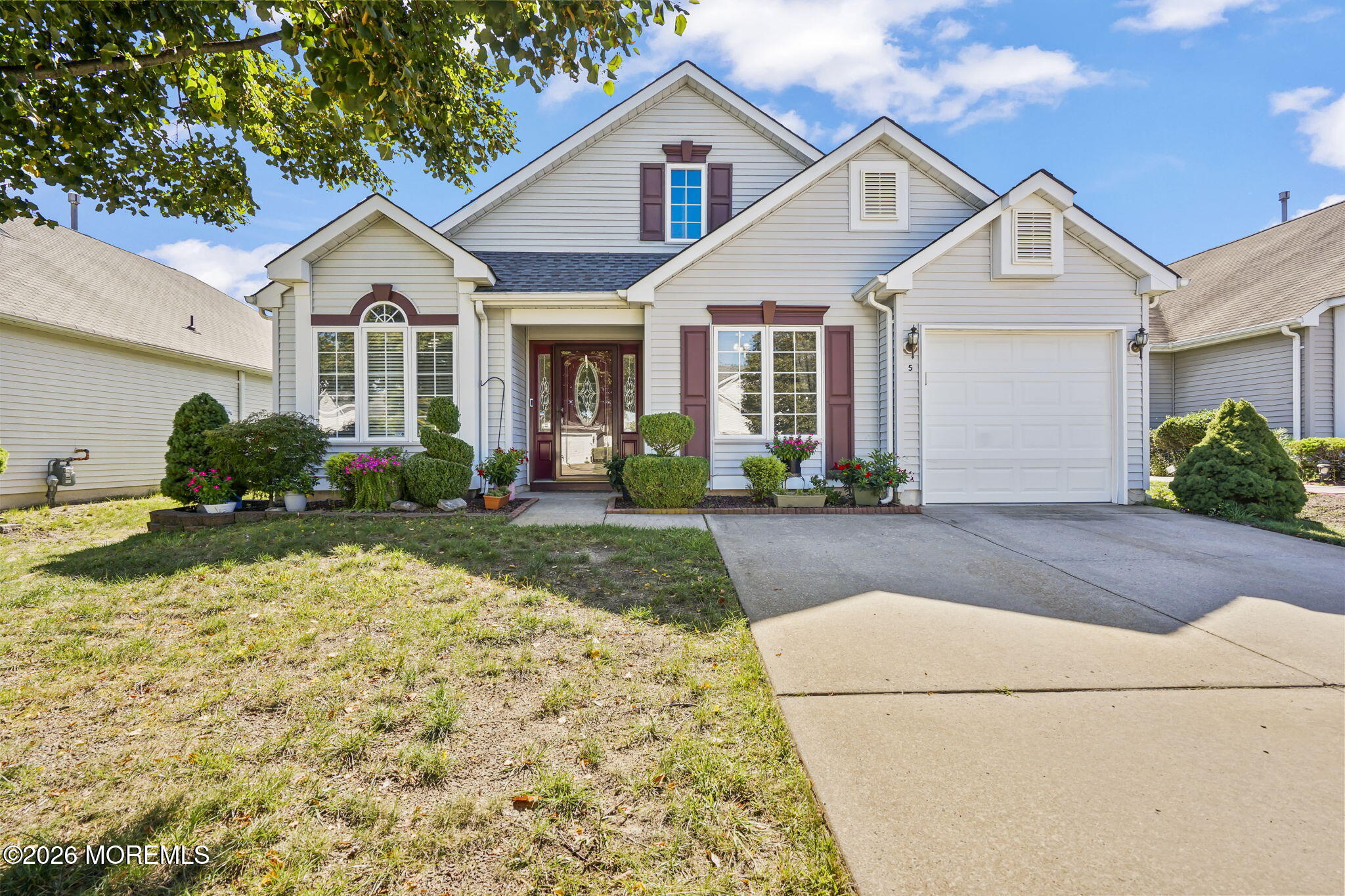 5 Grosunor Court, Jackson, NJ, 08527