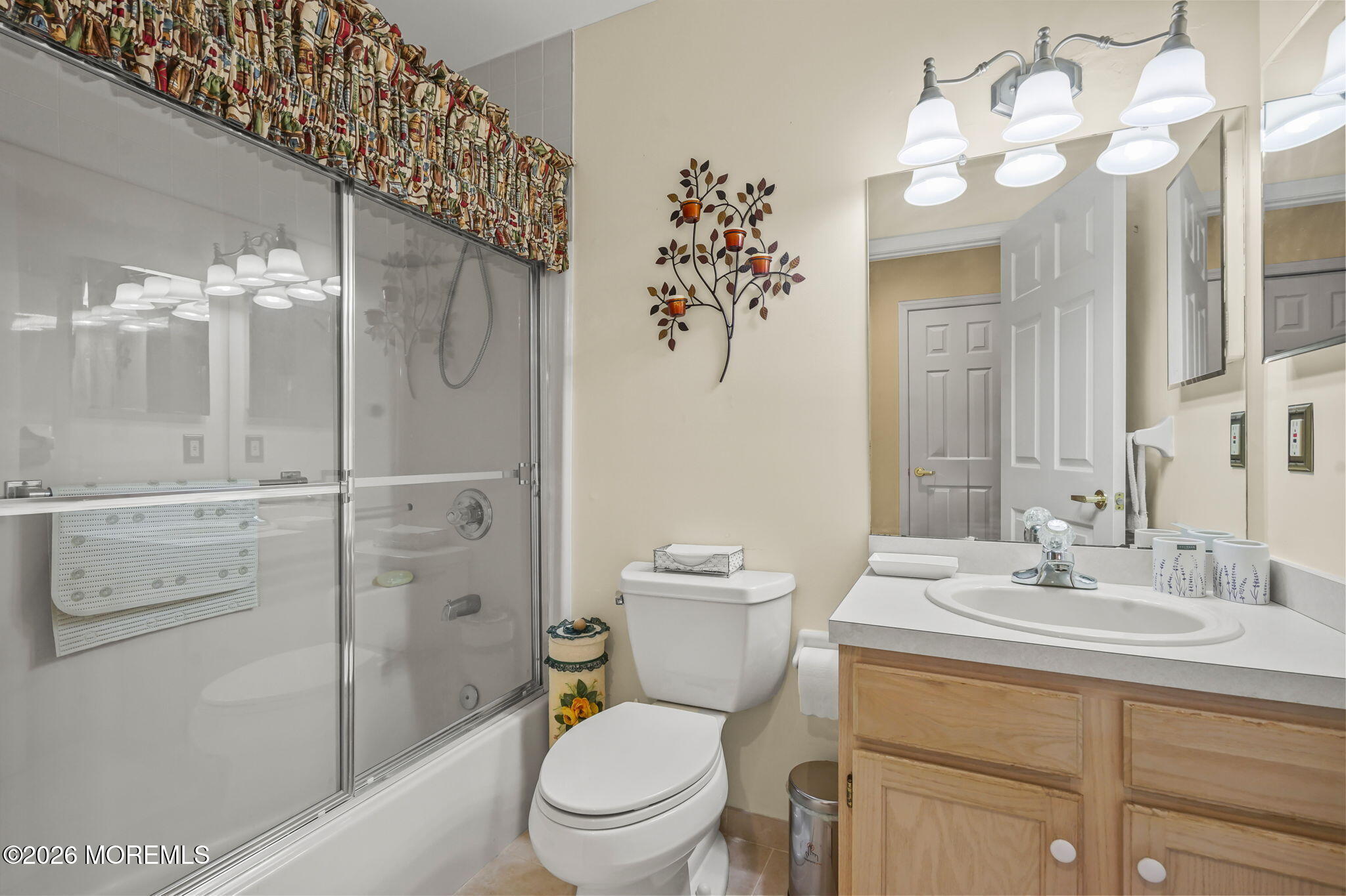 5 Grosunor Court, Jackson, NJ, 08527 image 23