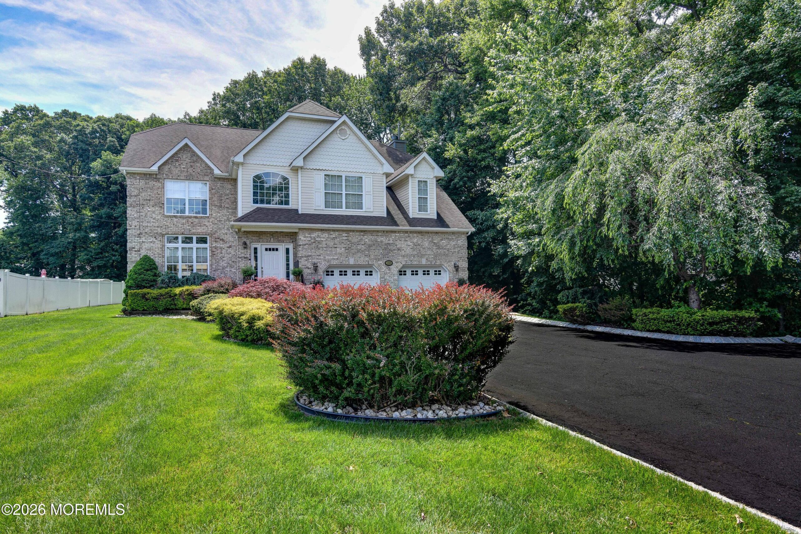 220 Lloyd Road Image 2