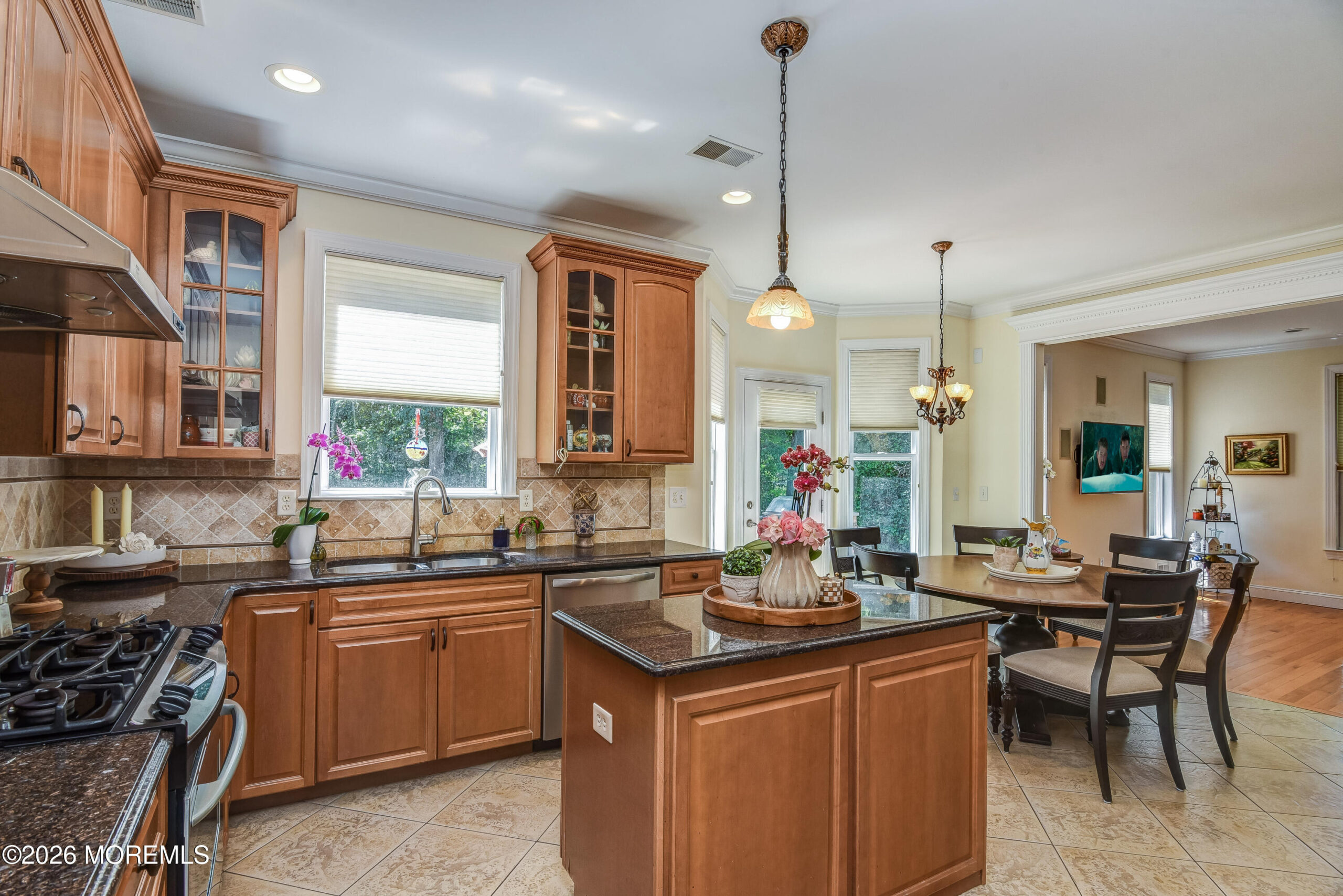 220 Lloyd Road Image 3
