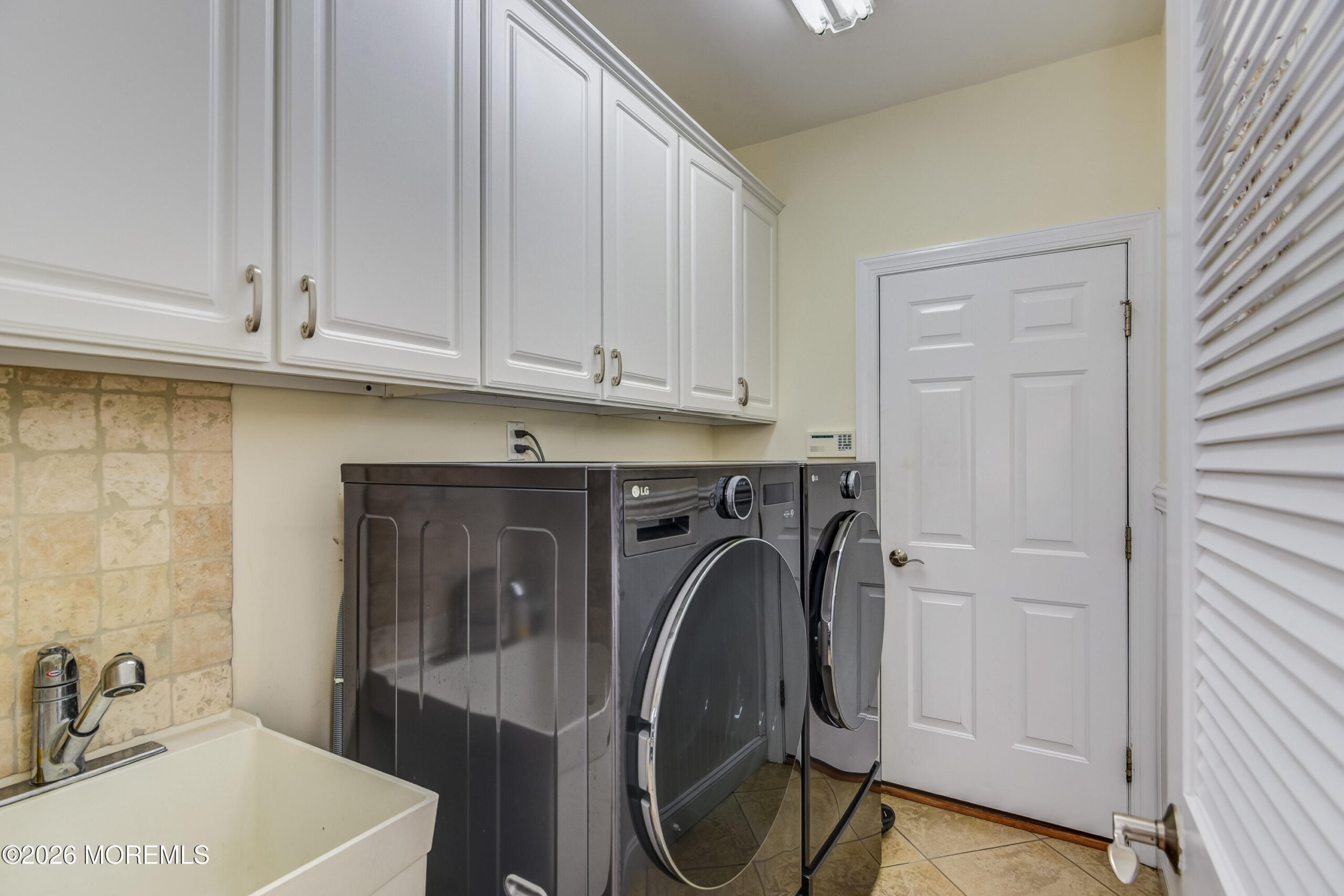 220 Lloyd Road, Aberdeen, NJ, 07747 image 12