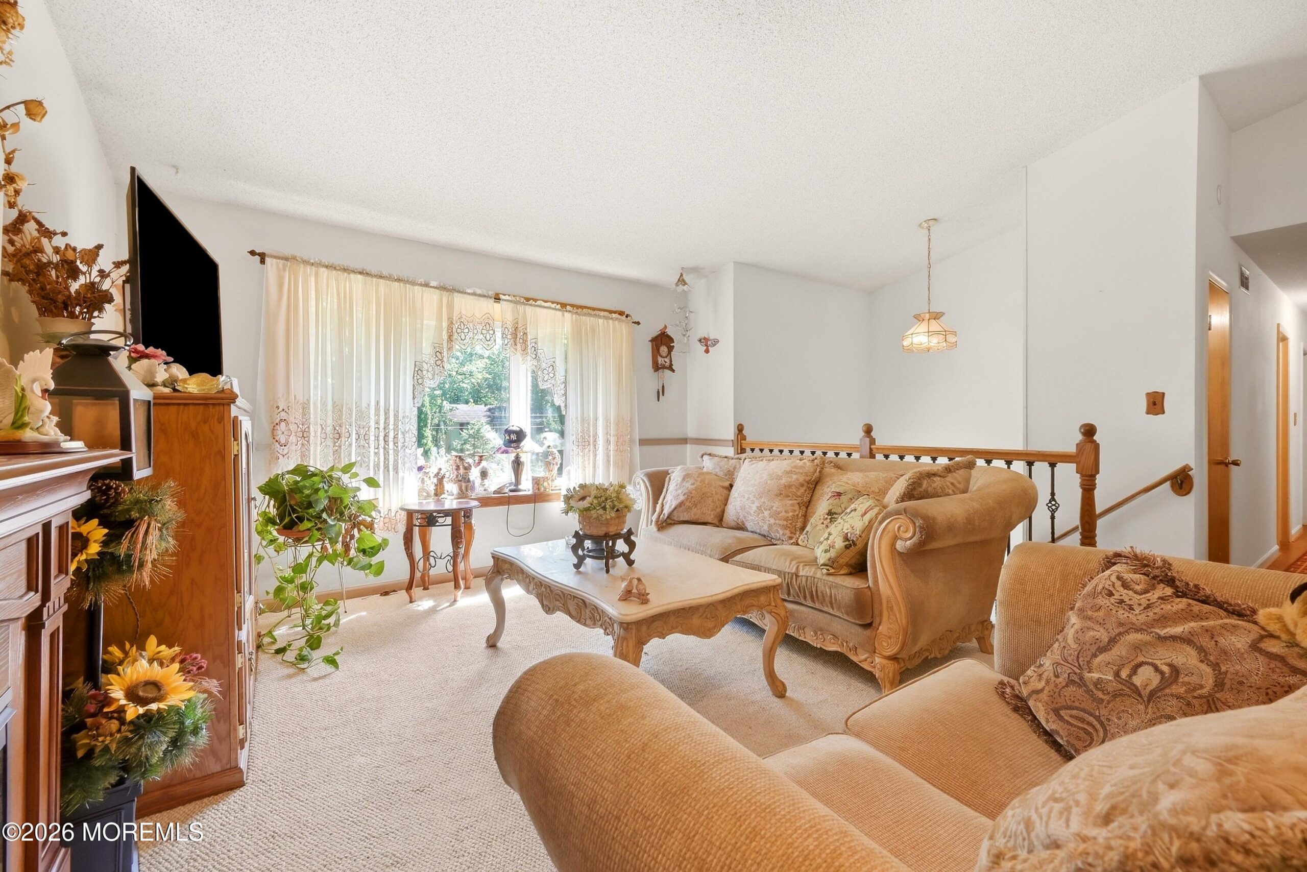 646 Salem Avenue Image 5
