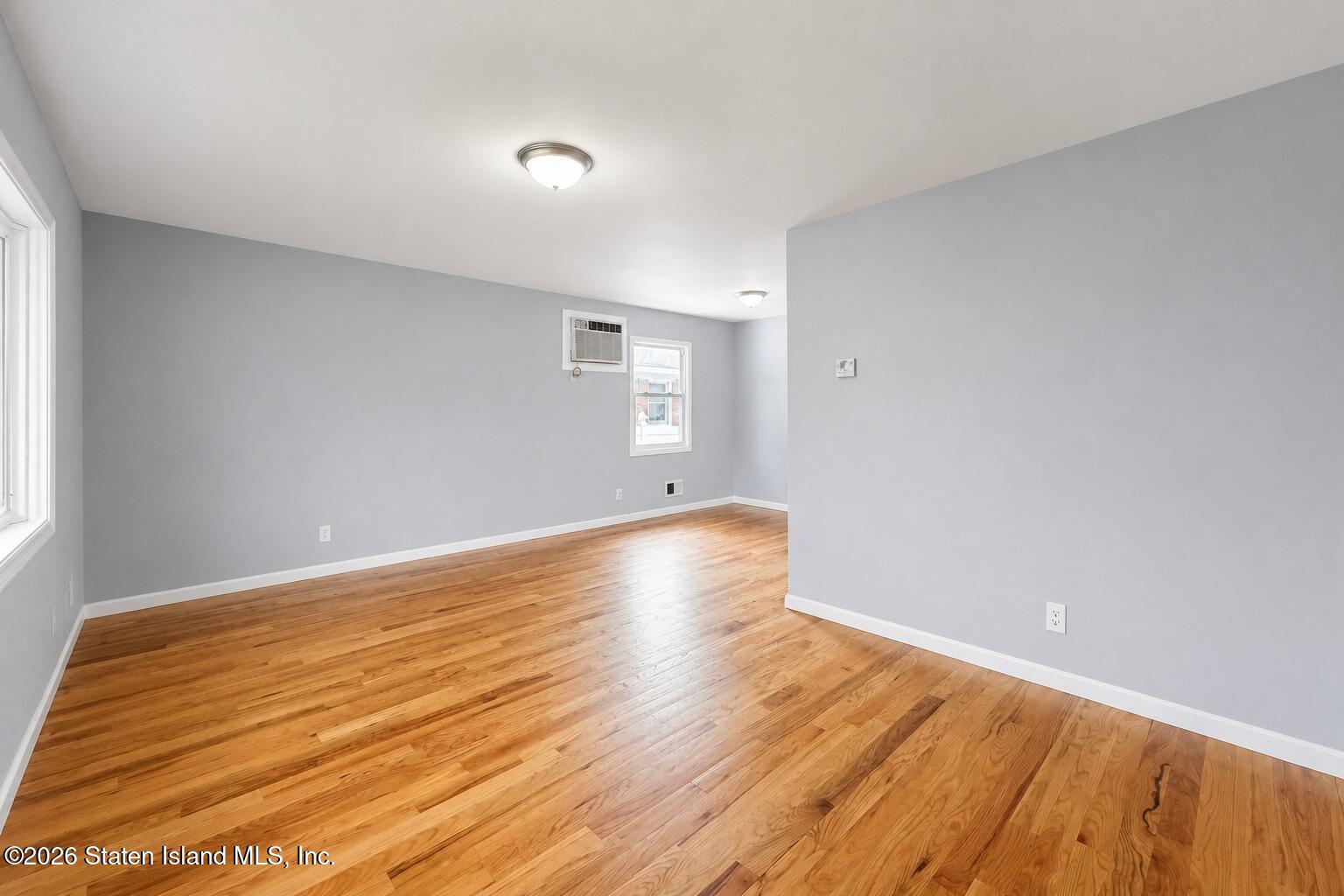 28 Reno Avenue Image 2