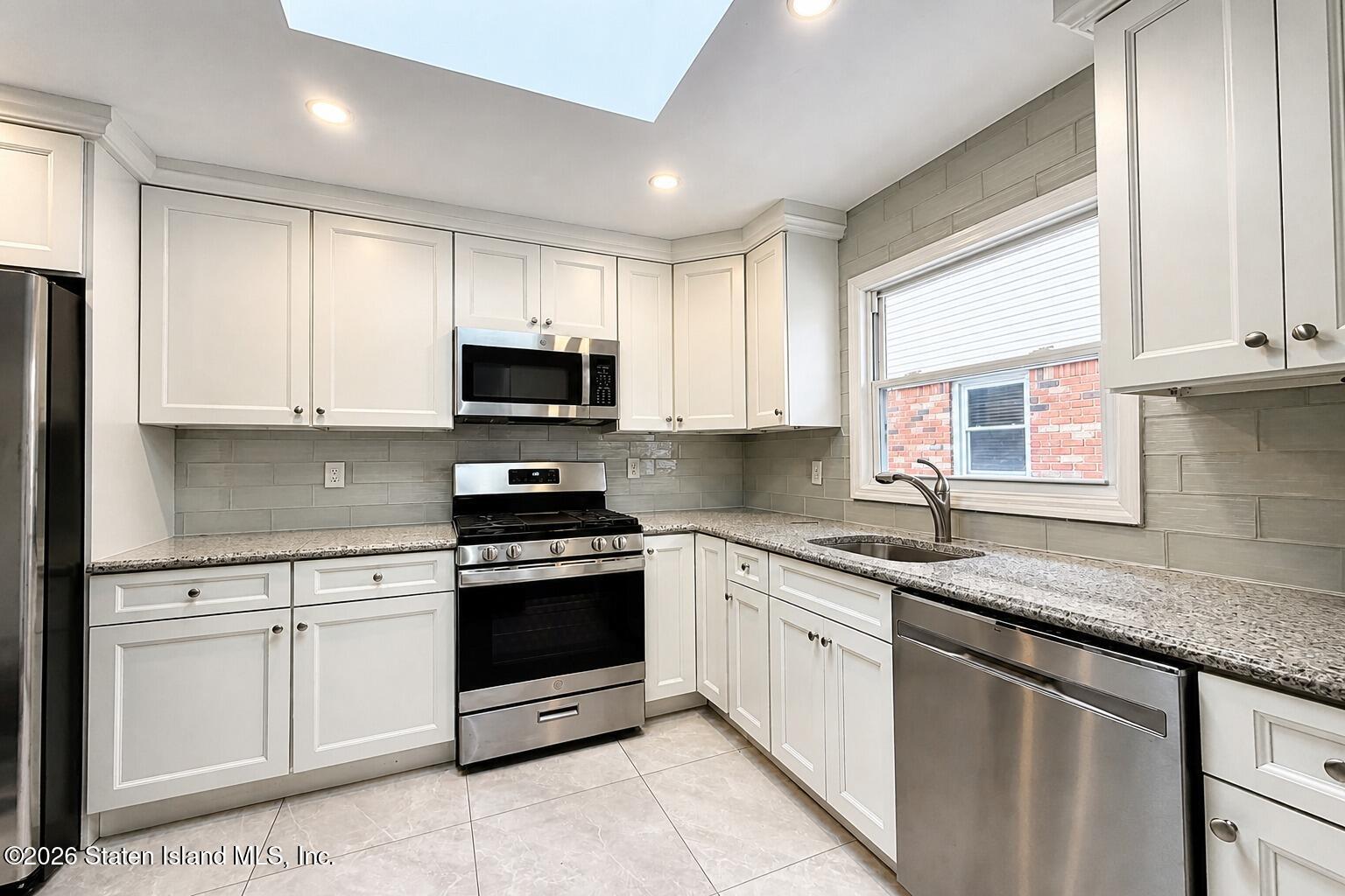28 Reno Avenue, Staten Island, NY, 10306 image 12