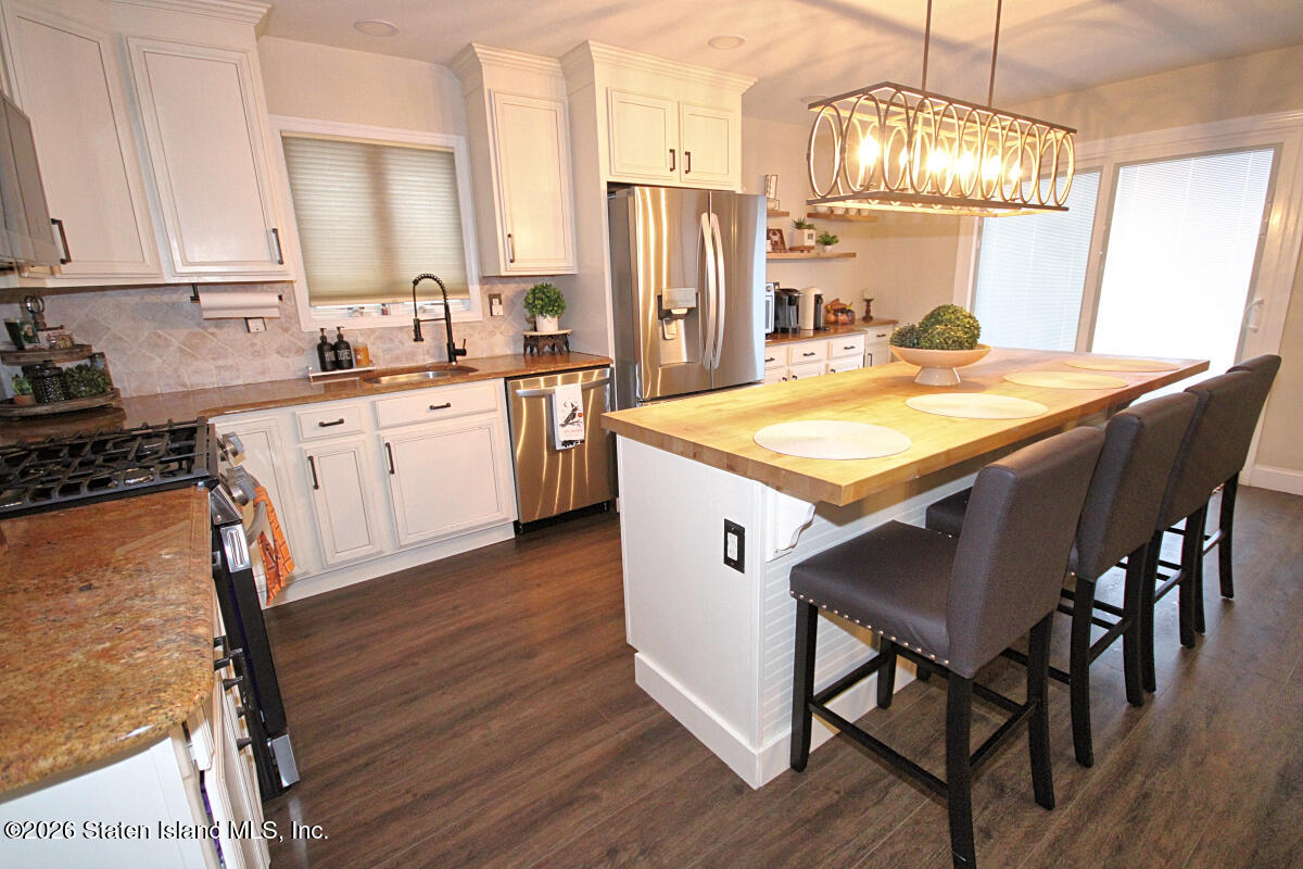 17 Samantha Lane, Staten Island, NY, 10309 image 14
