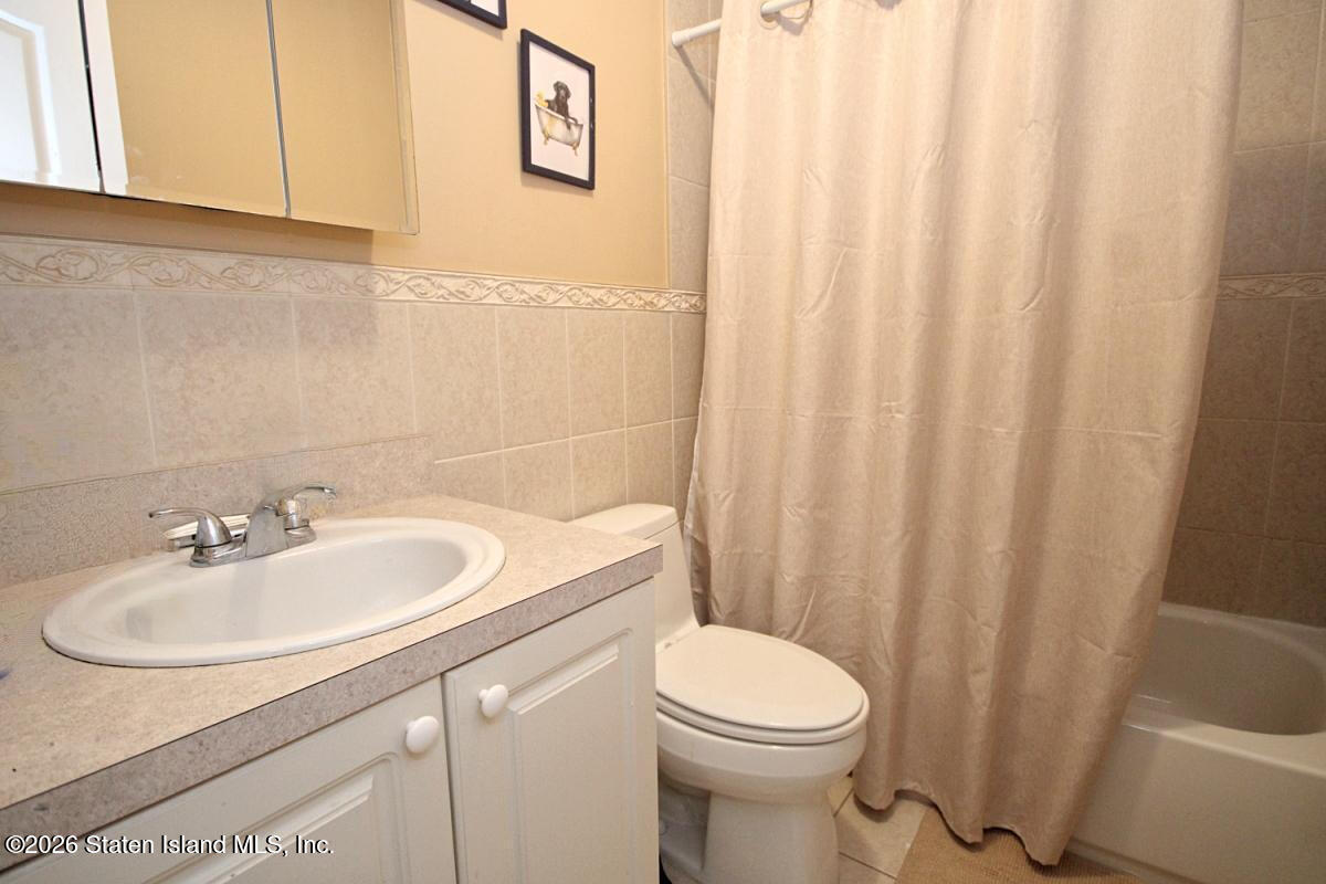 17 Samantha Lane, Staten Island, NY, 10309 image 23