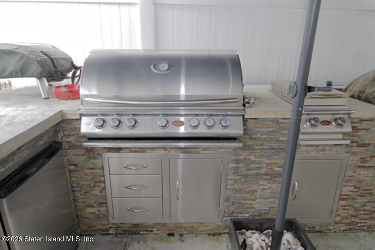 17 Samantha Lane, Staten Island, NY, 10309 image 31