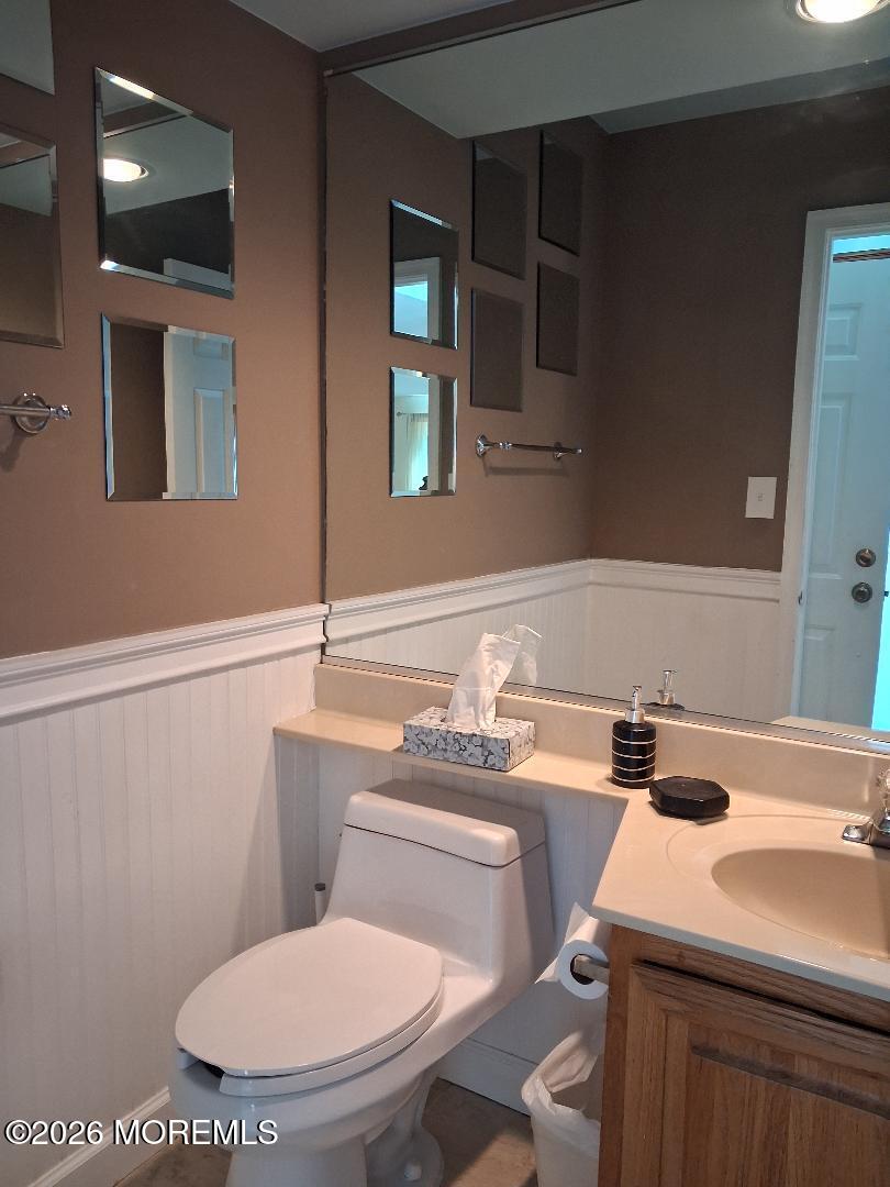 287 Elmwood Court Image 2