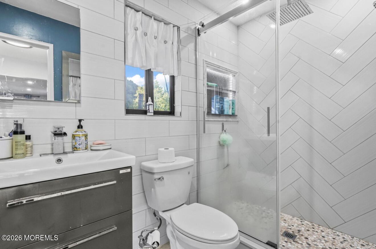 329 Shore Drive 14 Image 5