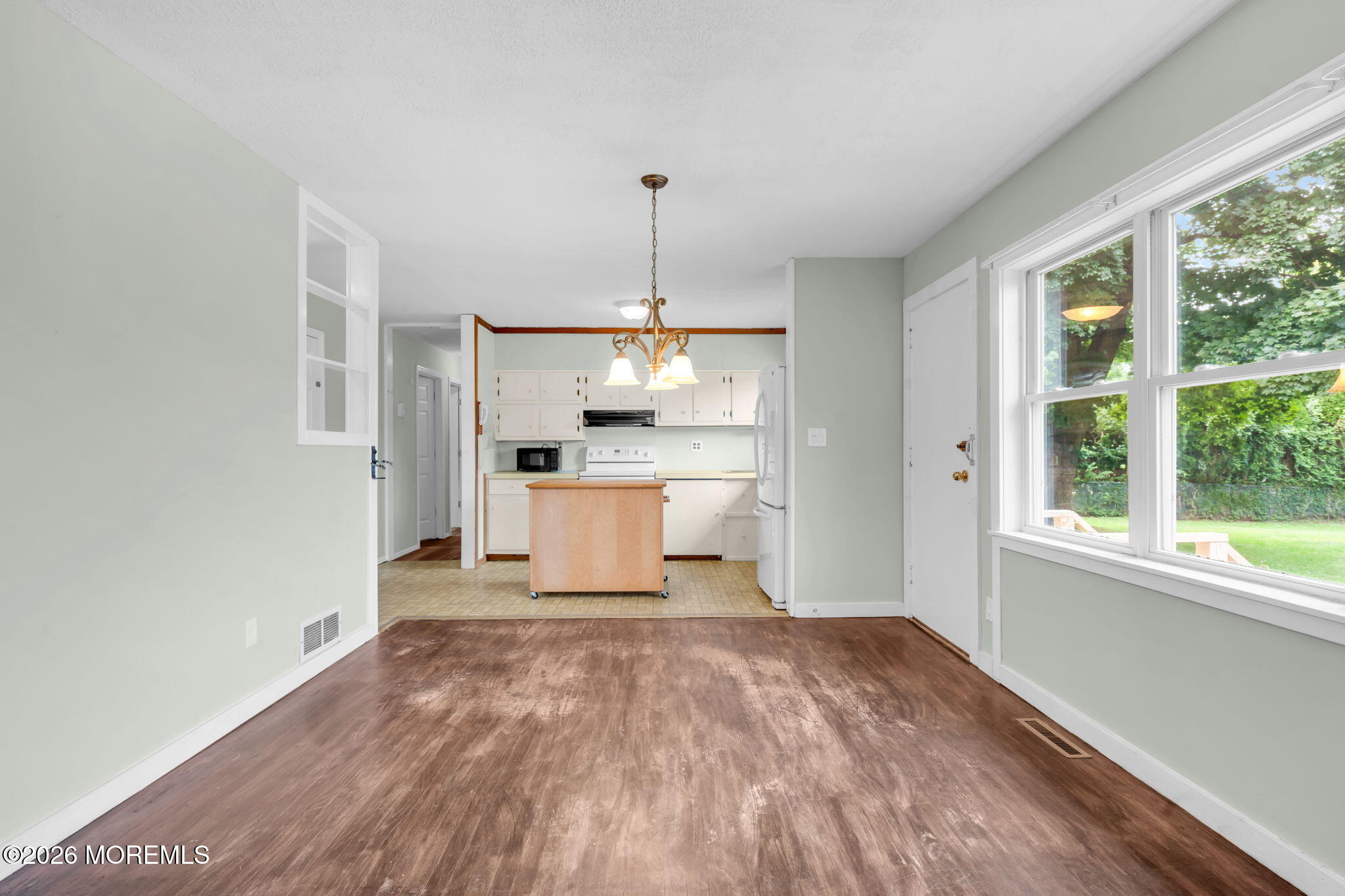 27 Wyckham Road, Tinton Falls, NJ, 07724 image 9