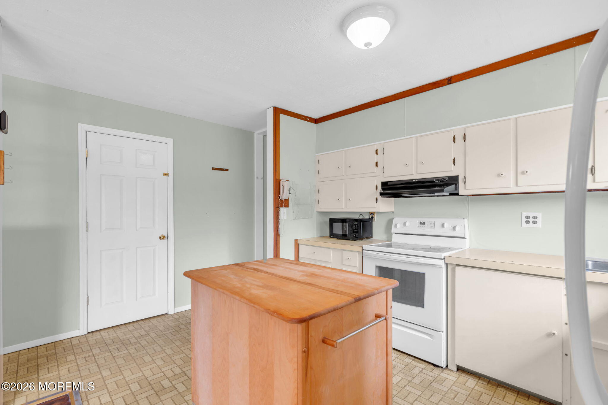 27 Wyckham Road, Tinton Falls, NJ, 07724 image 13