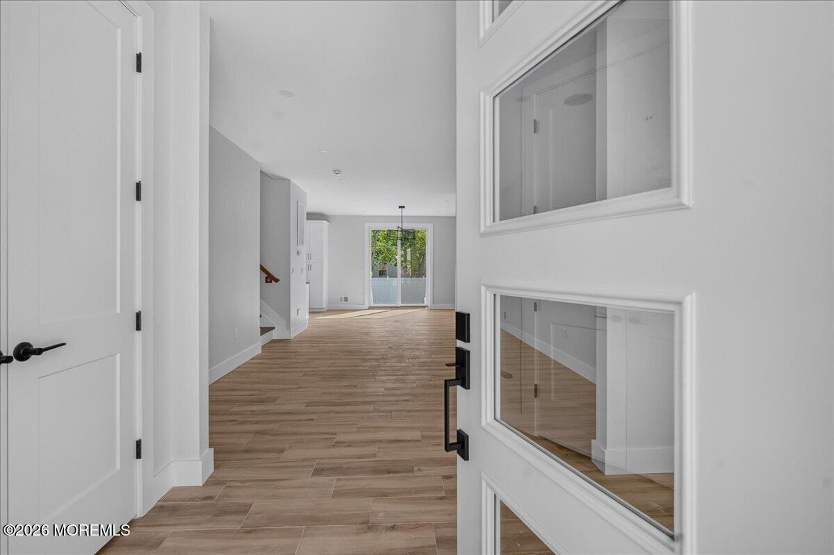 553 Lillie Road Image 3