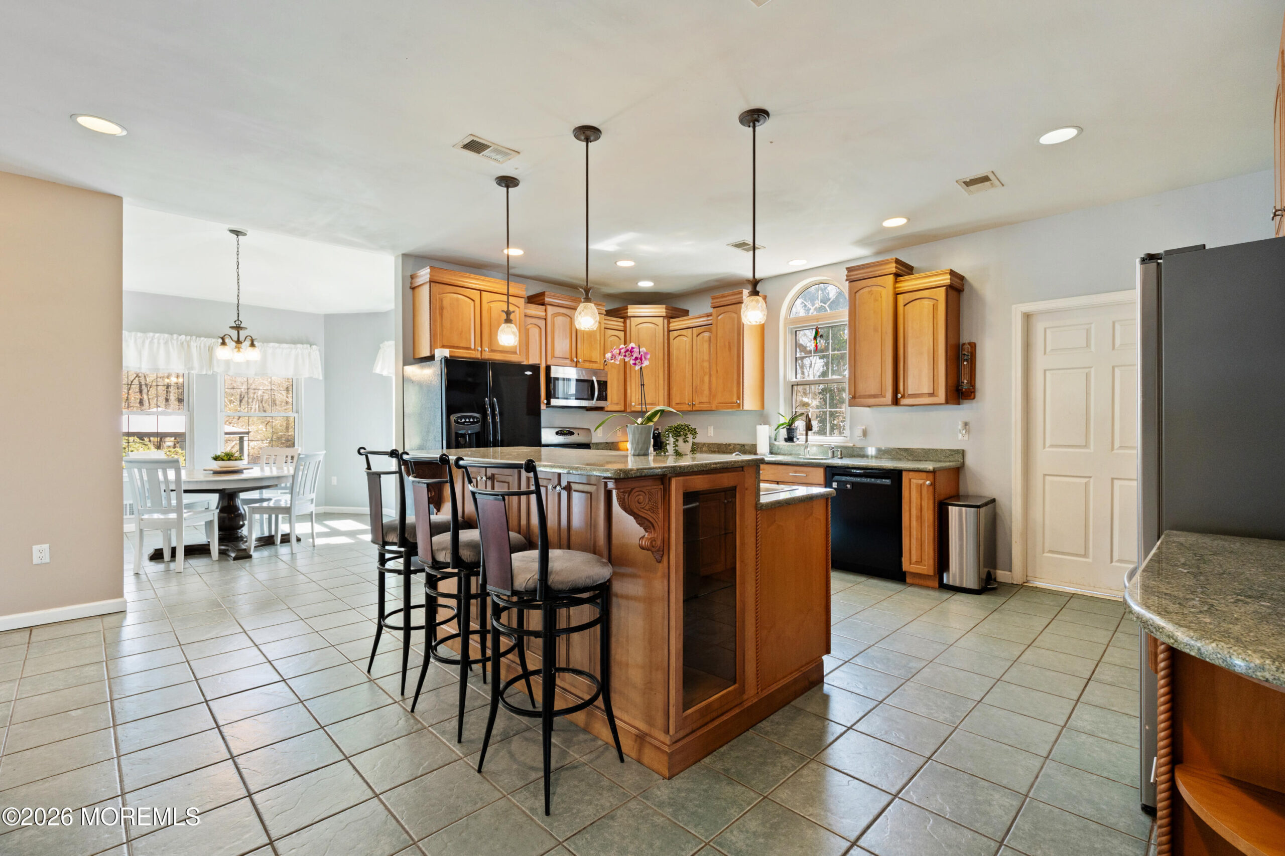 1042 Maxim Southard Road Image 4